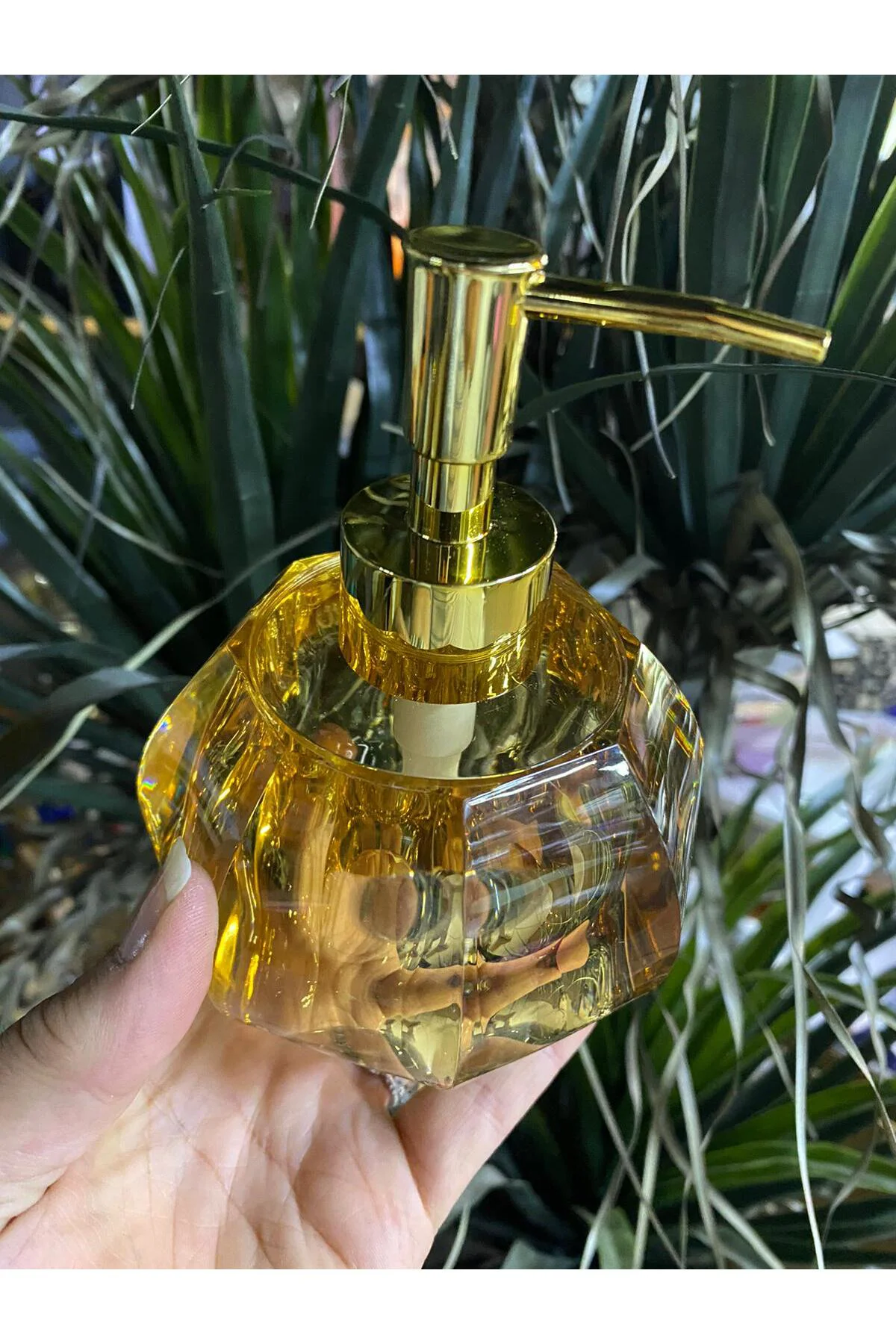 Acrylic Kristal Amber Sıvı Sabunluk Acrylic Kristal Amber Sıvı Sabunluk