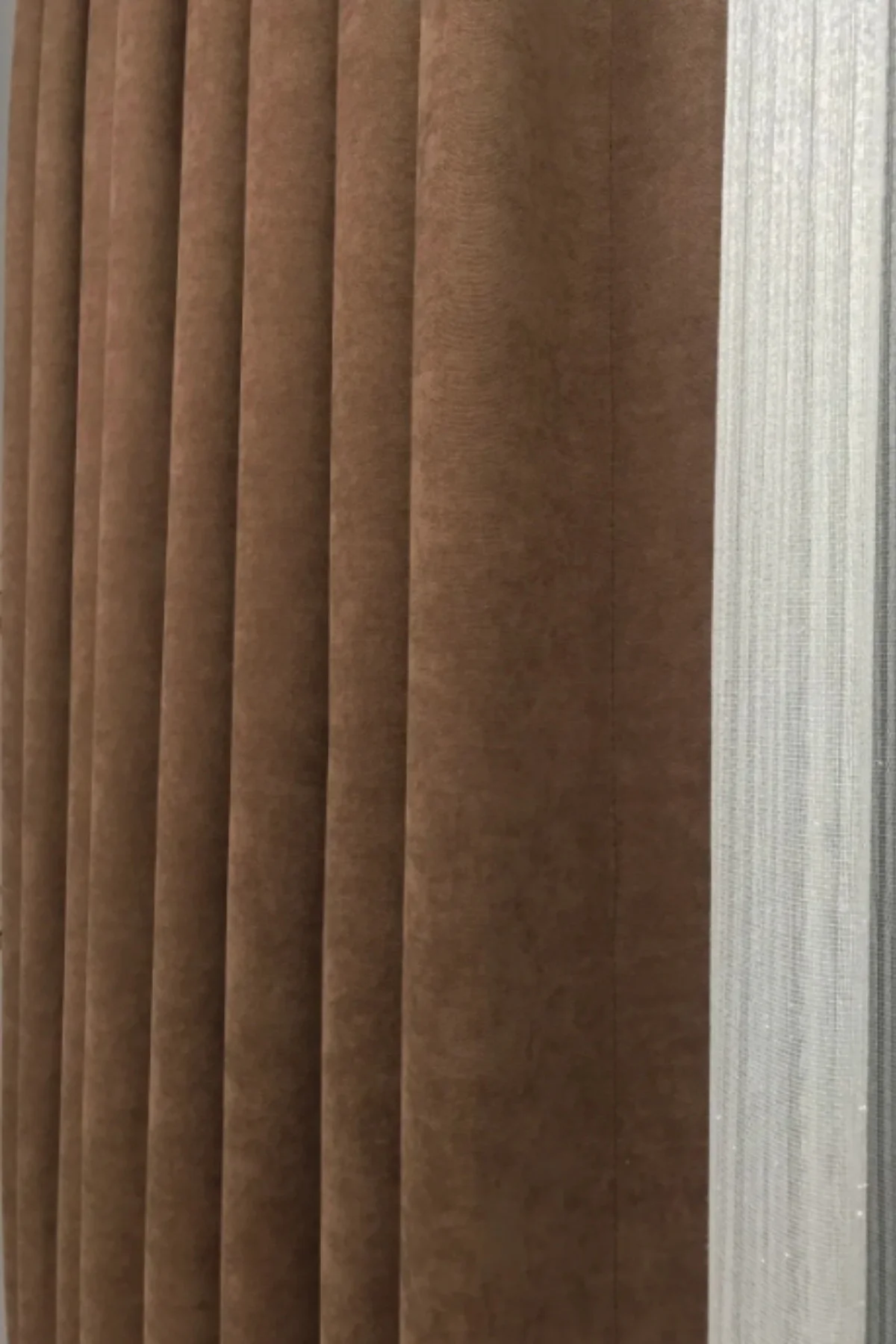 Ada Fon Perde Sık Pileli Kahverengi Perde
