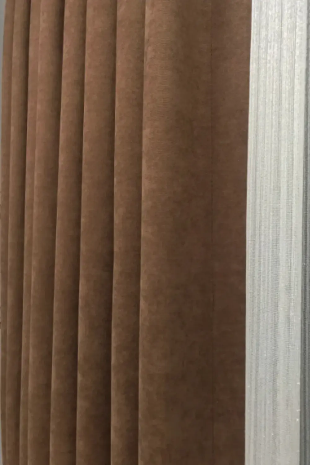Ada Fon Perde Sık Pileli Kahverengi Perde