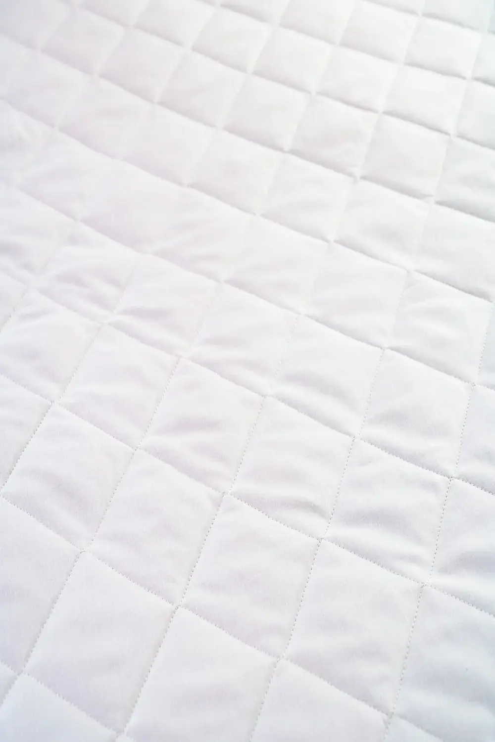 Adelya Mikrofiber Alez Kapitone Fitted Yatak Koruyucu Alez (16 Eb