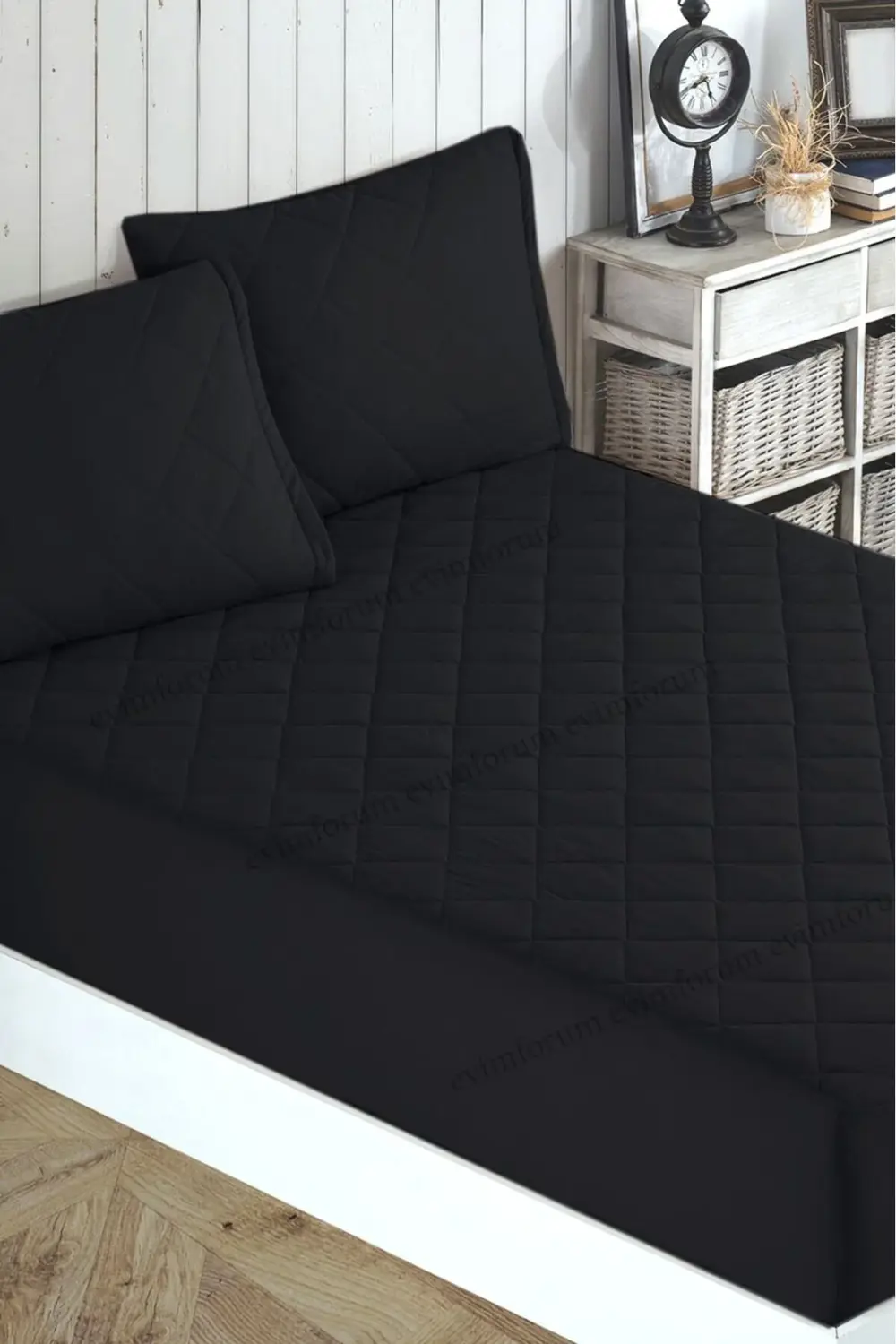Adelya Siyah Kapitone Yatak Koruyucu Alez (16 Ebat)