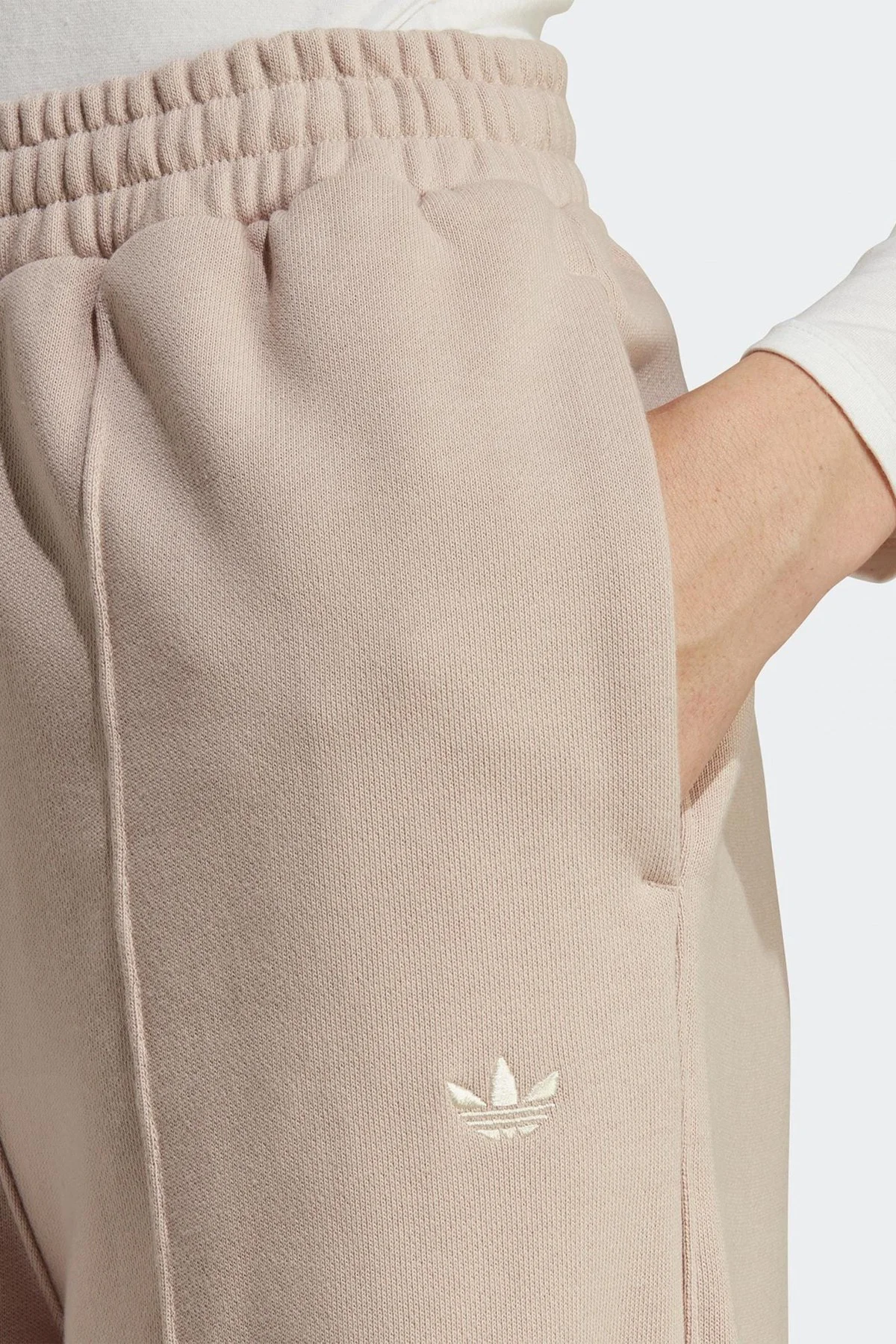 Adidas Essentials Wontau Taumer Pant Wide Leg Trousers Kadın Bol Kesim Geniş Paçalı Eşofman Altı Bej Adidas Essentials Wontau Taumer Pant Wide Leg Trousers Kadın Bol Kesim Geniş Paçalı Eşofman Altı Bej Fiyatı, Yorumları ve Özellikleri