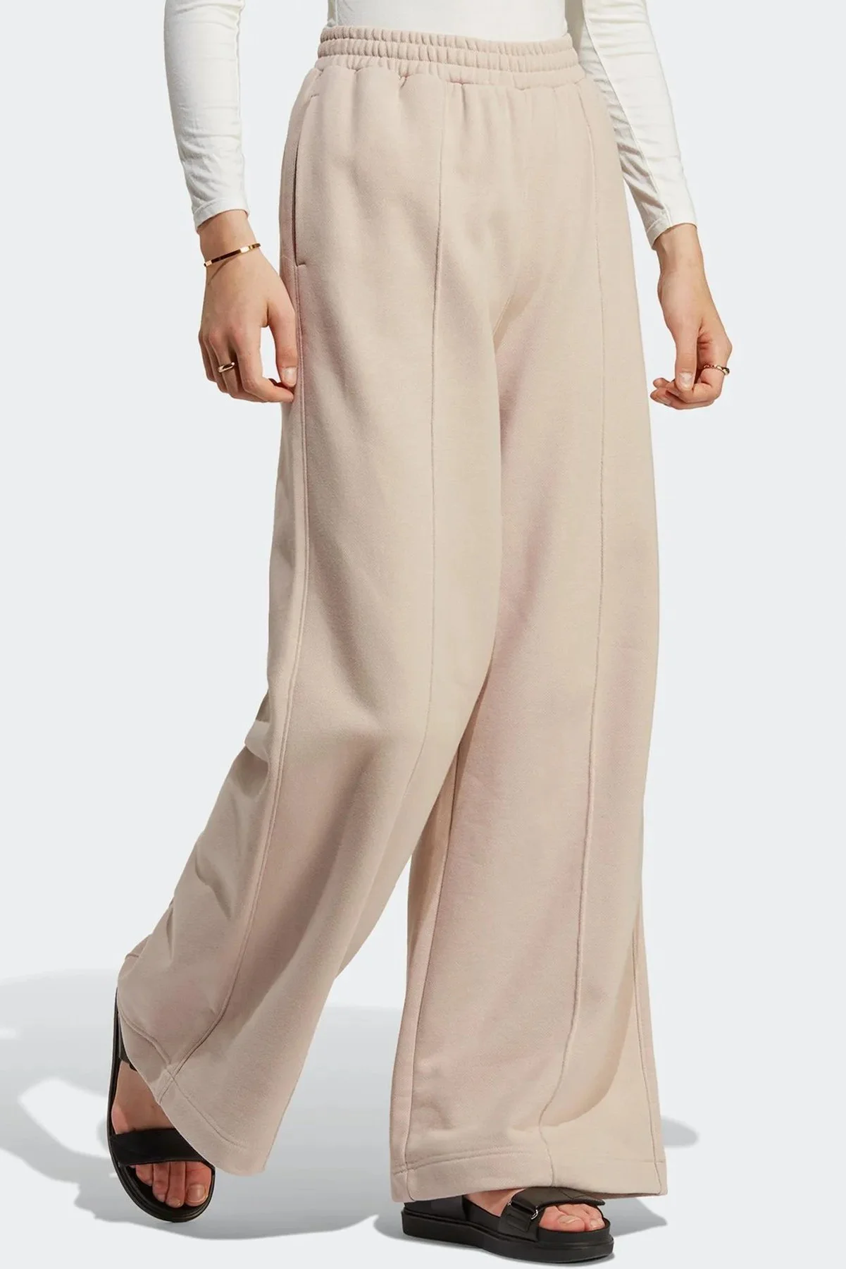 Adidas Essentials Wontau Taumer Pant Wide Leg Trousers Kadın Bol Kesim Geniş Paçalı Eşofman Altı Bej Adidas Essentials Wontau Taumer Pant Wide Leg Trousers Kadın Bol Kesim Geniş Paçalı Eşofman Altı Bej Fiyatı, Yorumları ve Özellikleri