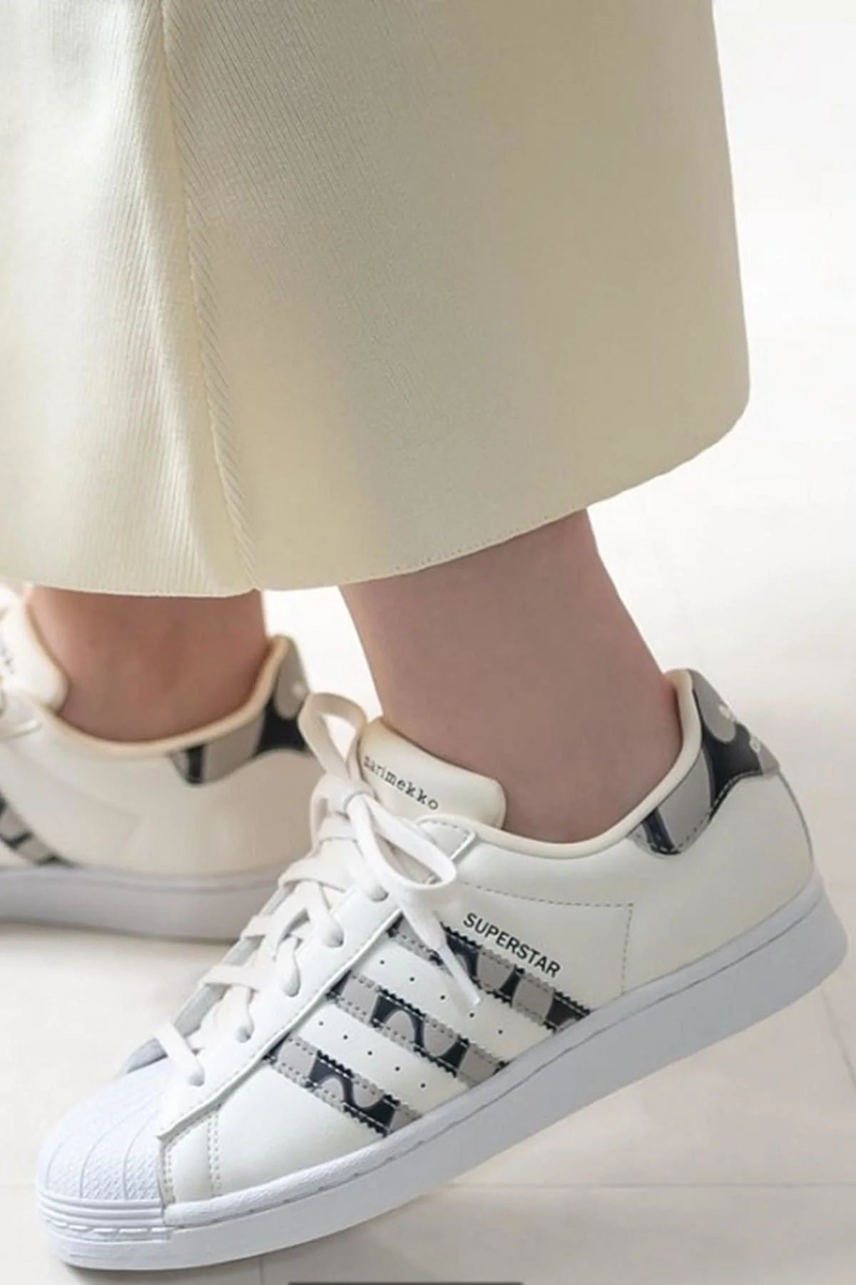 Adidas Superstar Marimekko W Kadın Sneaker Ayakkabı Krem Fiyatı, Yorumları ve Özellikleri
