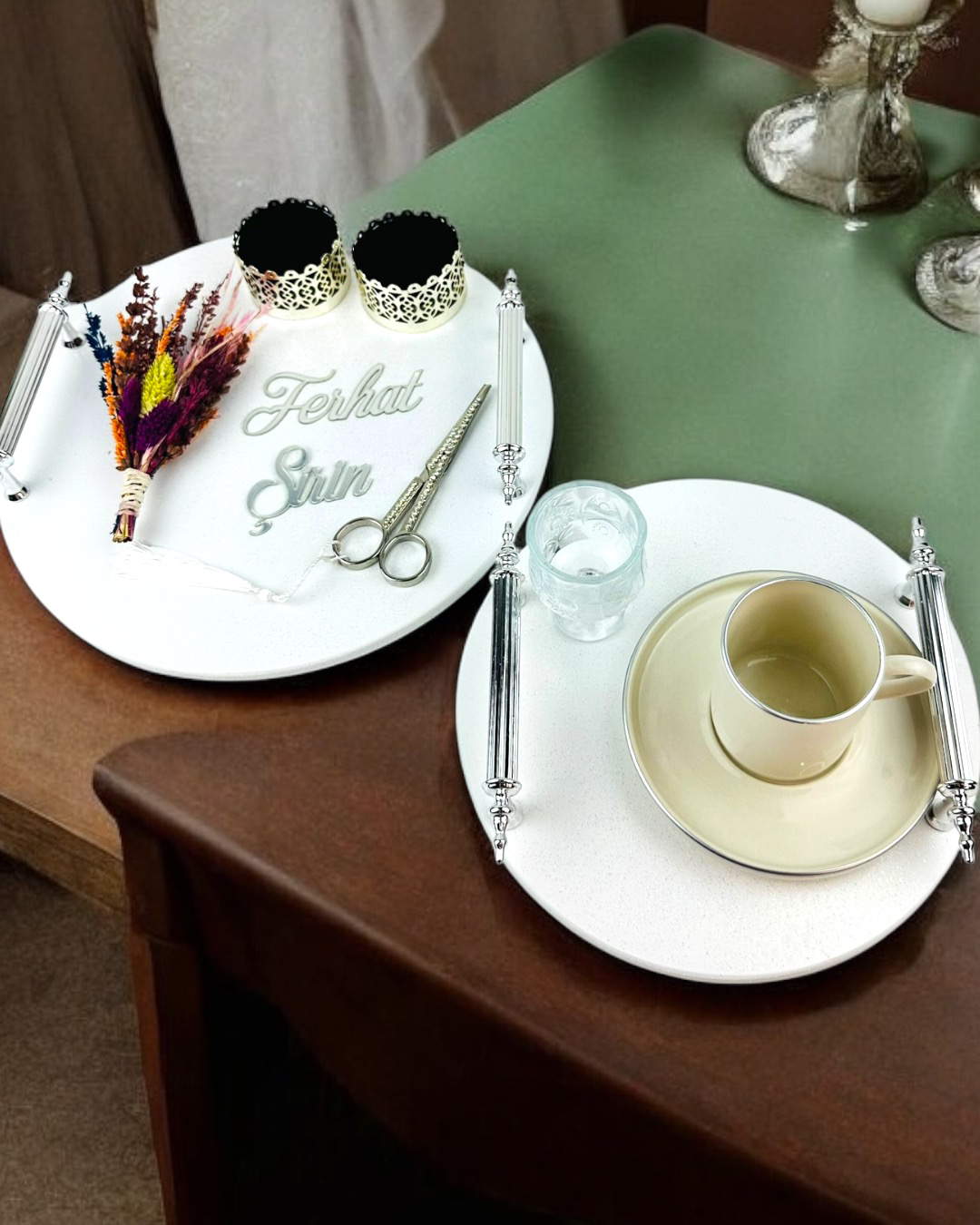 Cyzhome Adoration Polyester Söz Tepsisi Cyzhome Adoration Polyester Söz Tepsisi