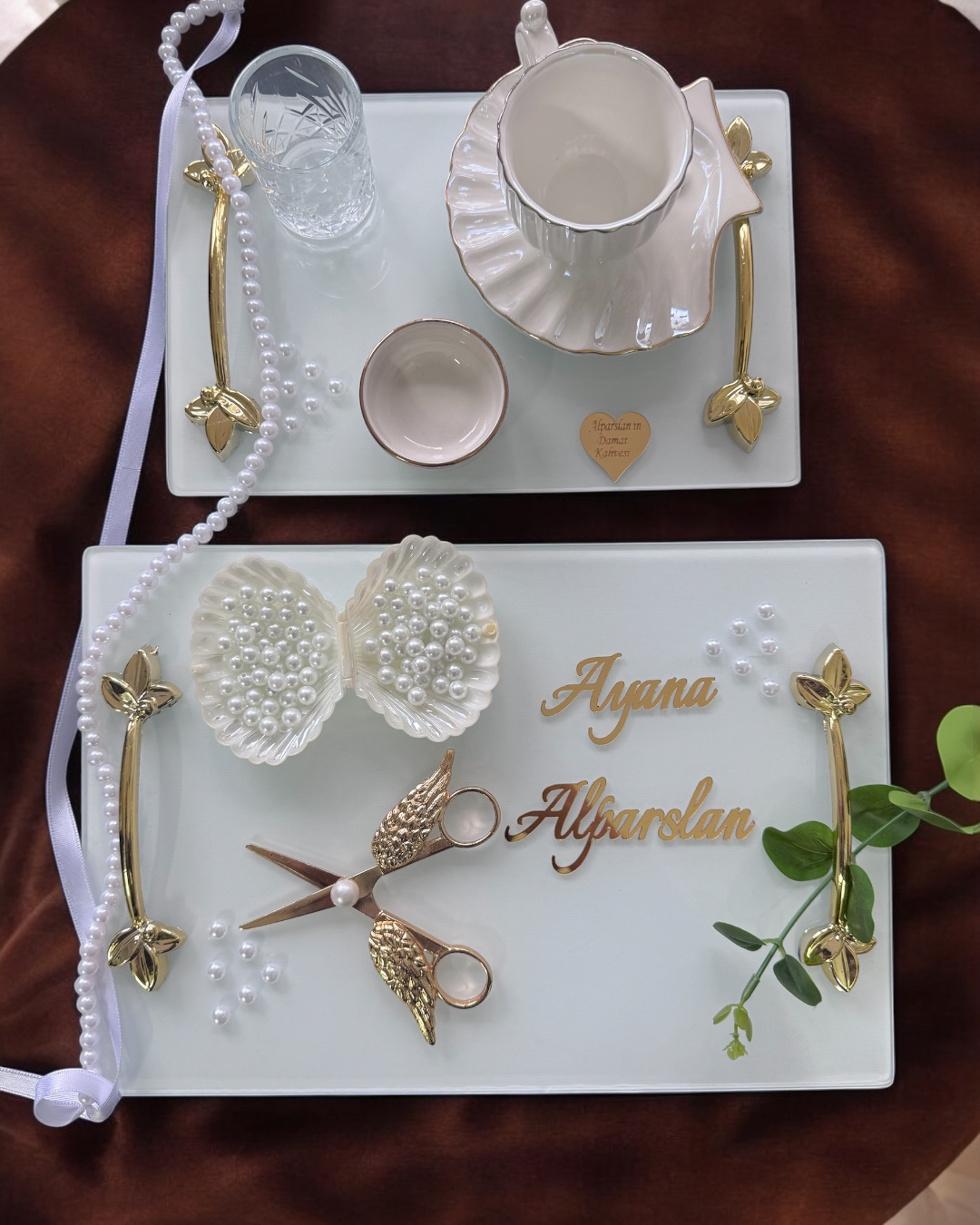 Adore Gold Beyaz İncili Söz Tepsisi Nişan Tepsisi ve Damat Kahve 