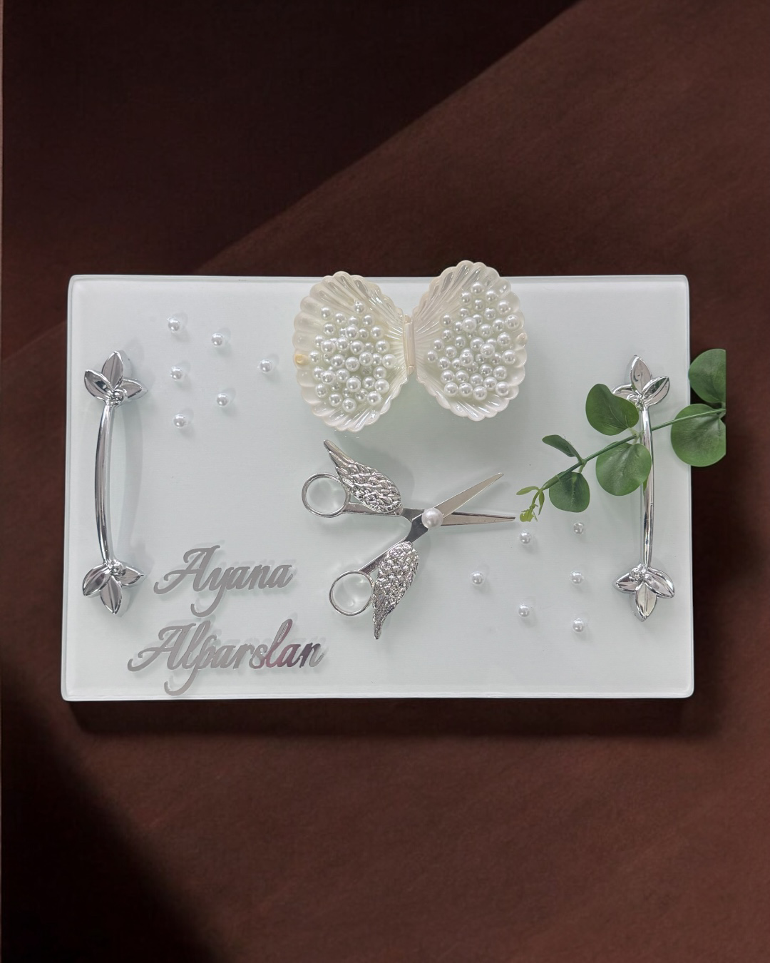 Adore Gümüş Beyaz İncili Söz Tepsisi Nişan Tepsisi ve Damat Kahve