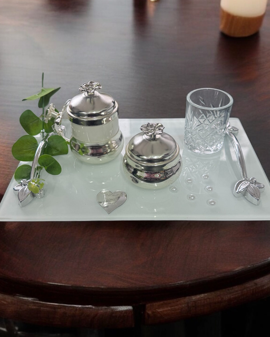 Adore Gümüş Beyaz İncili Söz Tepsisi Nişan Tepsisi ve Damat Kahve