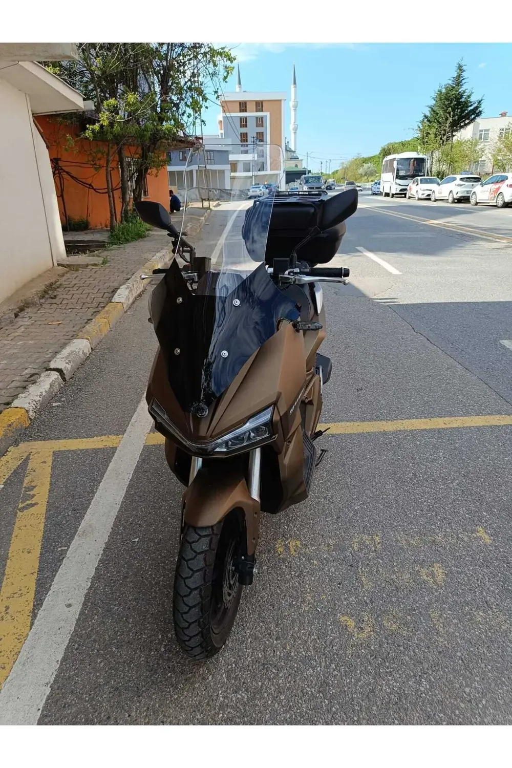 Adventure 150 Ön Cam 2021 2024 Model 78cm şeffaf Renkli 4mm UZUN
