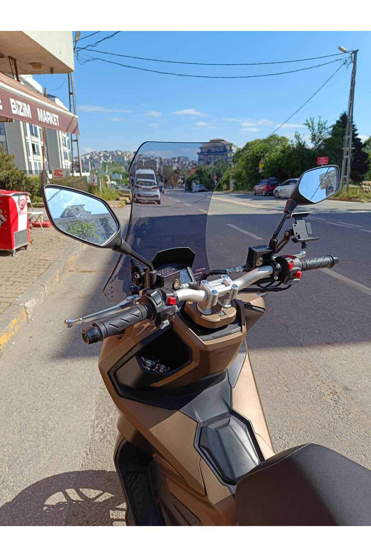 Motocam Adventure 150 Ön Cam 2021 2024 Model 55Cm Açıkfüme Renkli 4Mm Kis