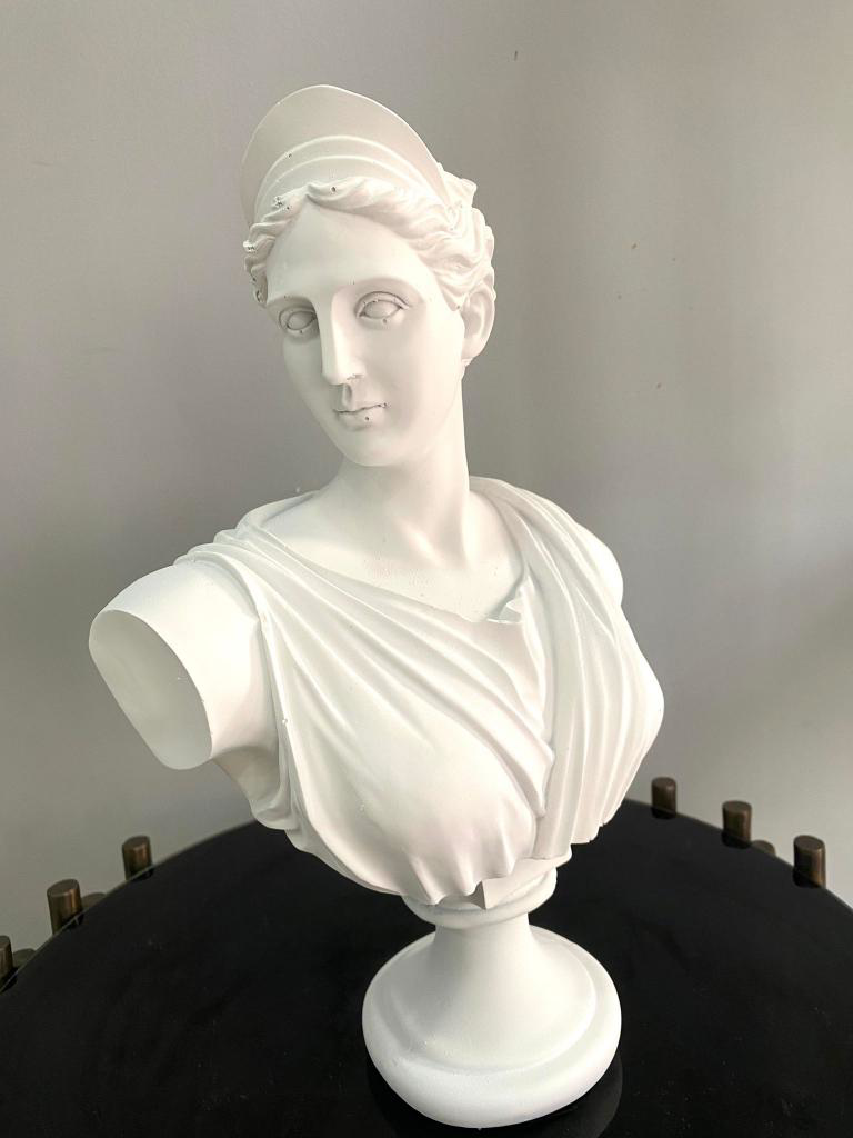 Afrodit Büst Heykel Biblo