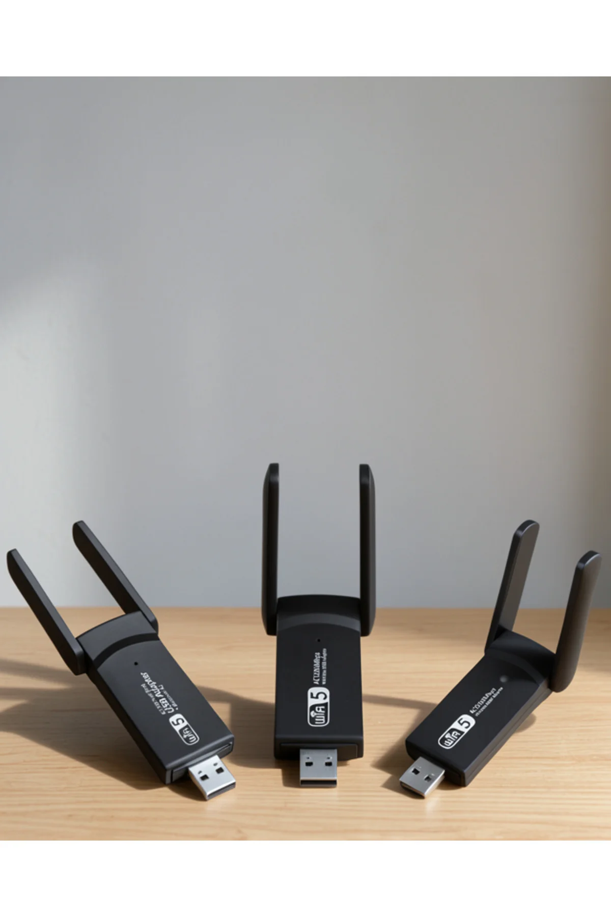 Ağ Adaptörü Realtek 5G Destekli Yüksek Hızlı Çift Bant USB Ağ Adaptörü Realtek 5G Destekli Yüksek Hızlı Çift Bant USB