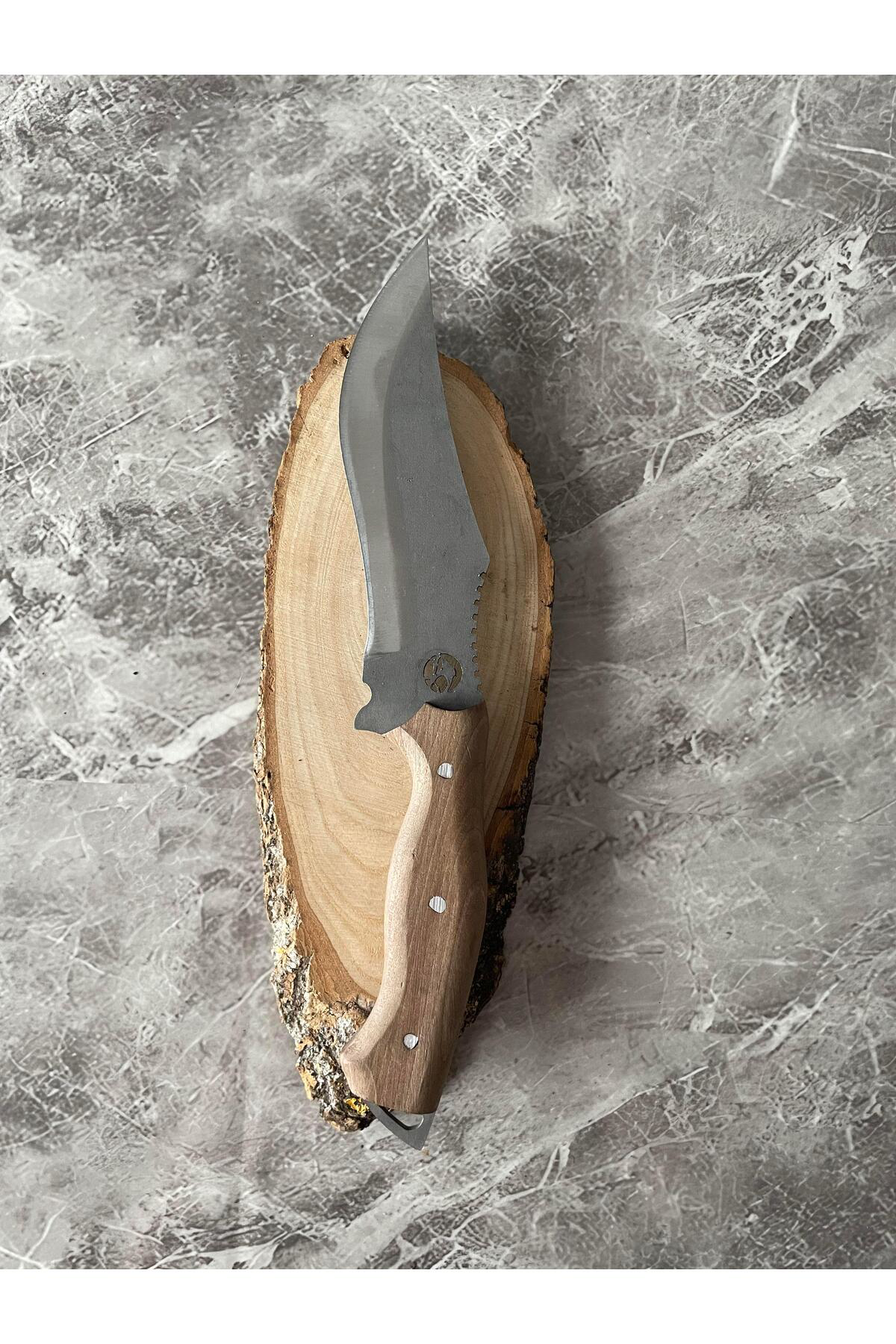 Ağaç Desenli Kamp Bıçağı – Ceviz Kabze, Kılıflı, Cam-Buz Kırmalı 