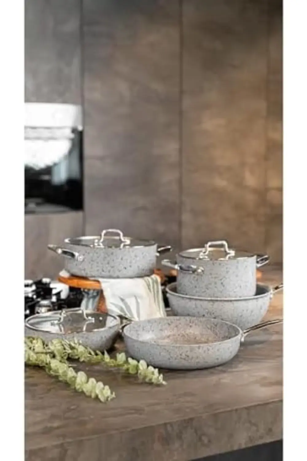 -Age Çizilmez Yanmaz Yapışmaz Indüksiyonlu 20 Cm Derin Tencere 11