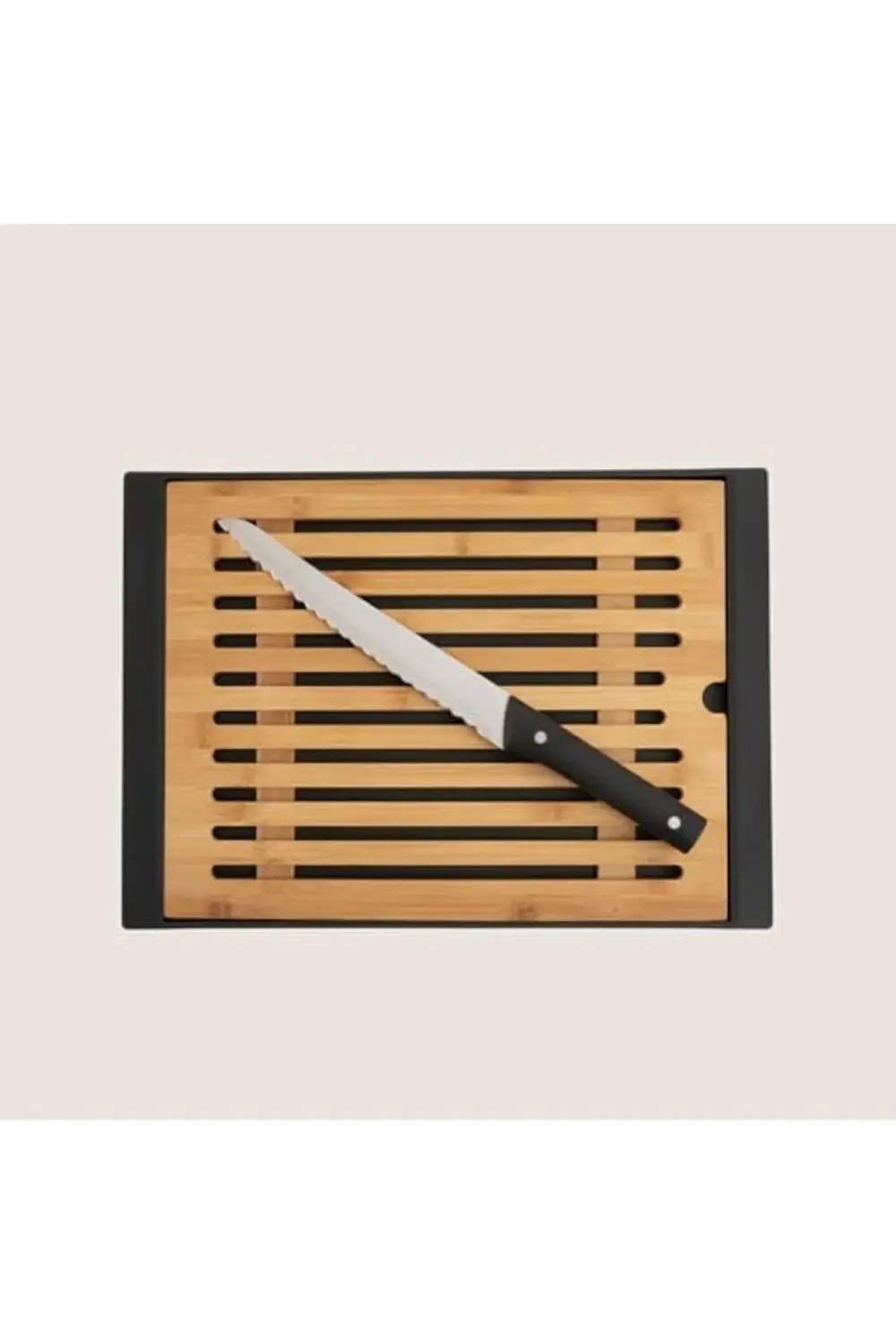 AGNİ BIÇAKLI BAMBU EKMEK KESME TAHTASI 38X27 CM 1200752