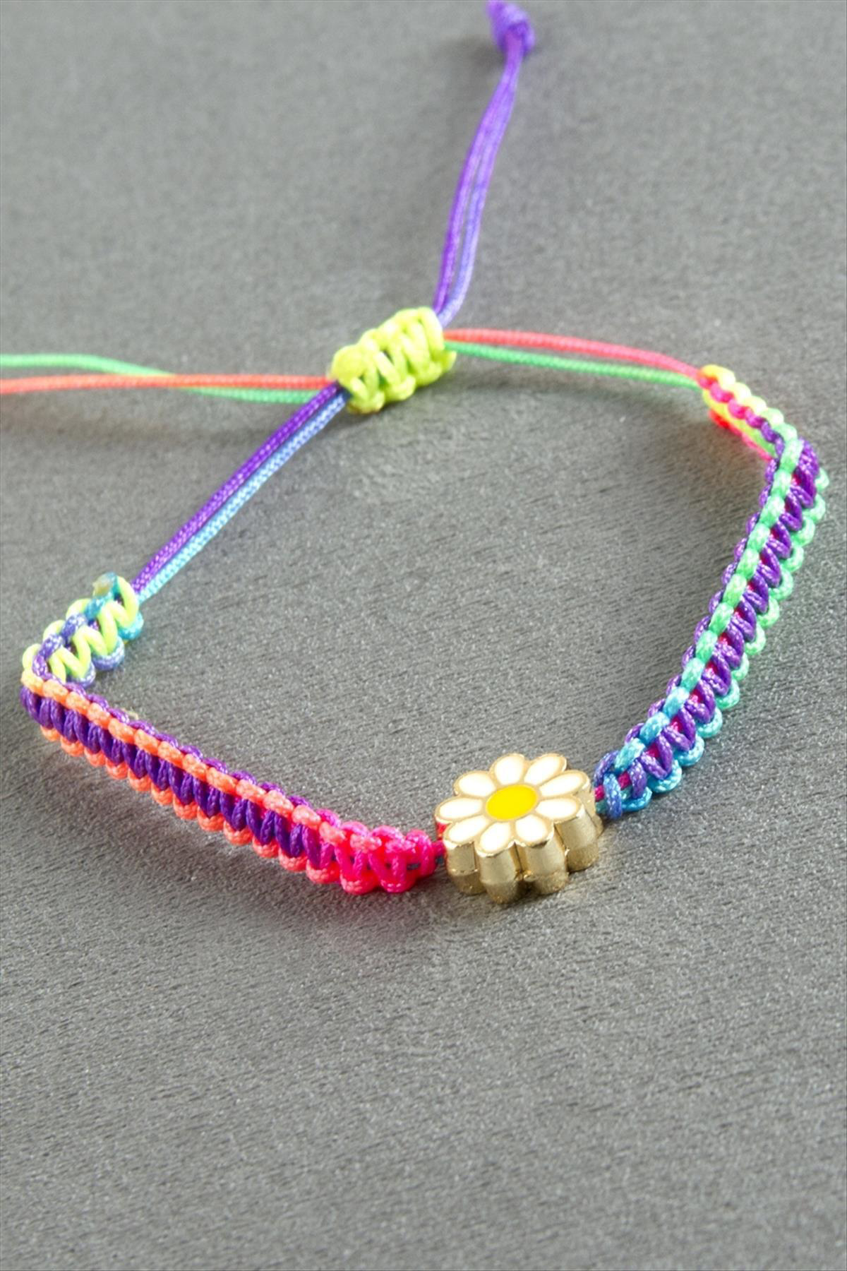 AhEs Shopping Papatya Makrome İp Bileklik