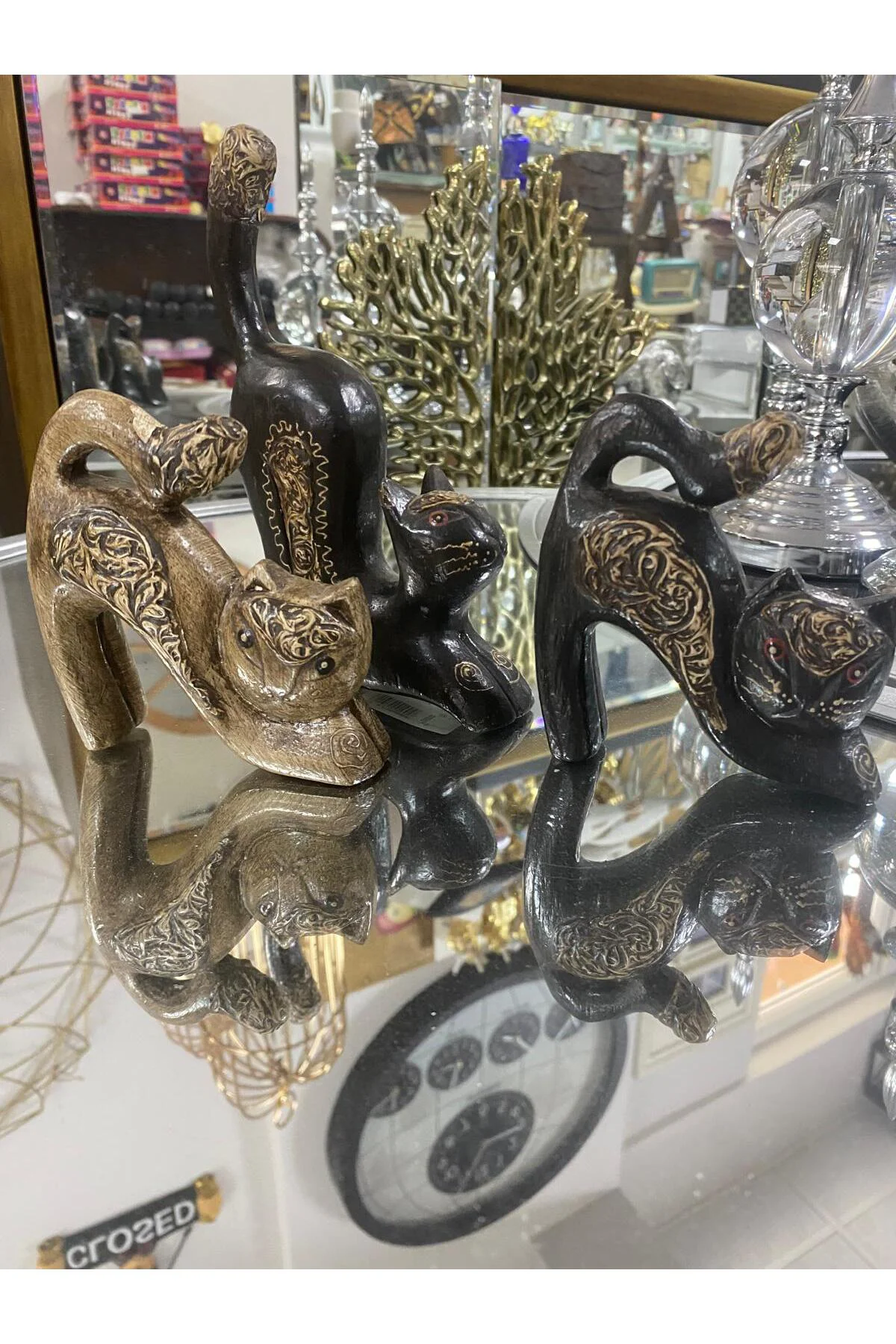 Ahşap 3 Lü Kuyruğu Havada Kedi Biblosu