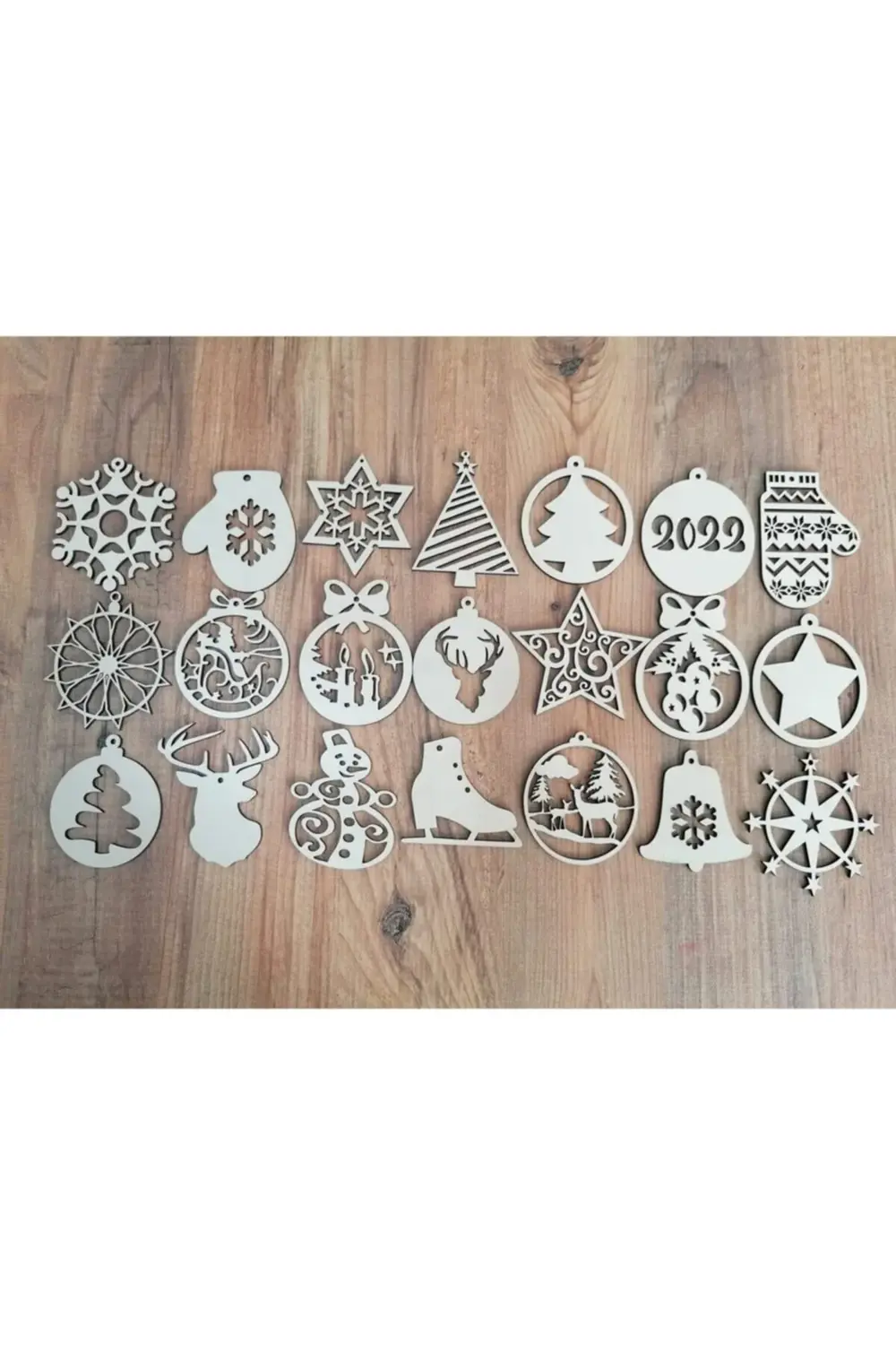 Leylaser Ahşap 3Mm Krem Mdf Yılbaşı Süsleri 7,5X7,5 Cm 8 Li