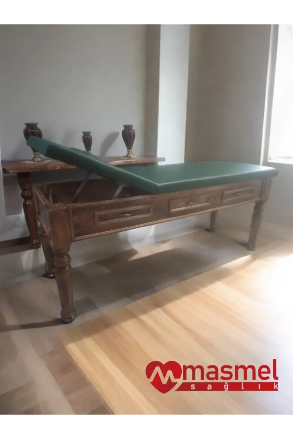 Ahşap Çekmeceli Muayene Masası Eskitme Ahşap Çekmeceli Muayene Masası Eskitme