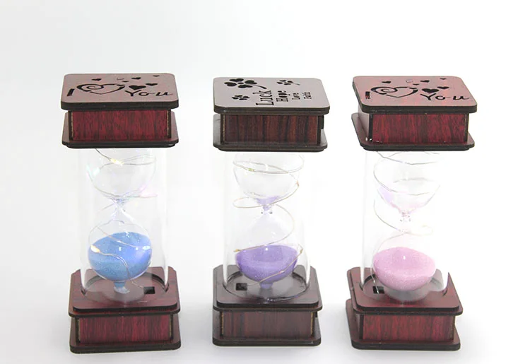 Ahşap Gövdeli Led Aydınlatmalı Kum Saati