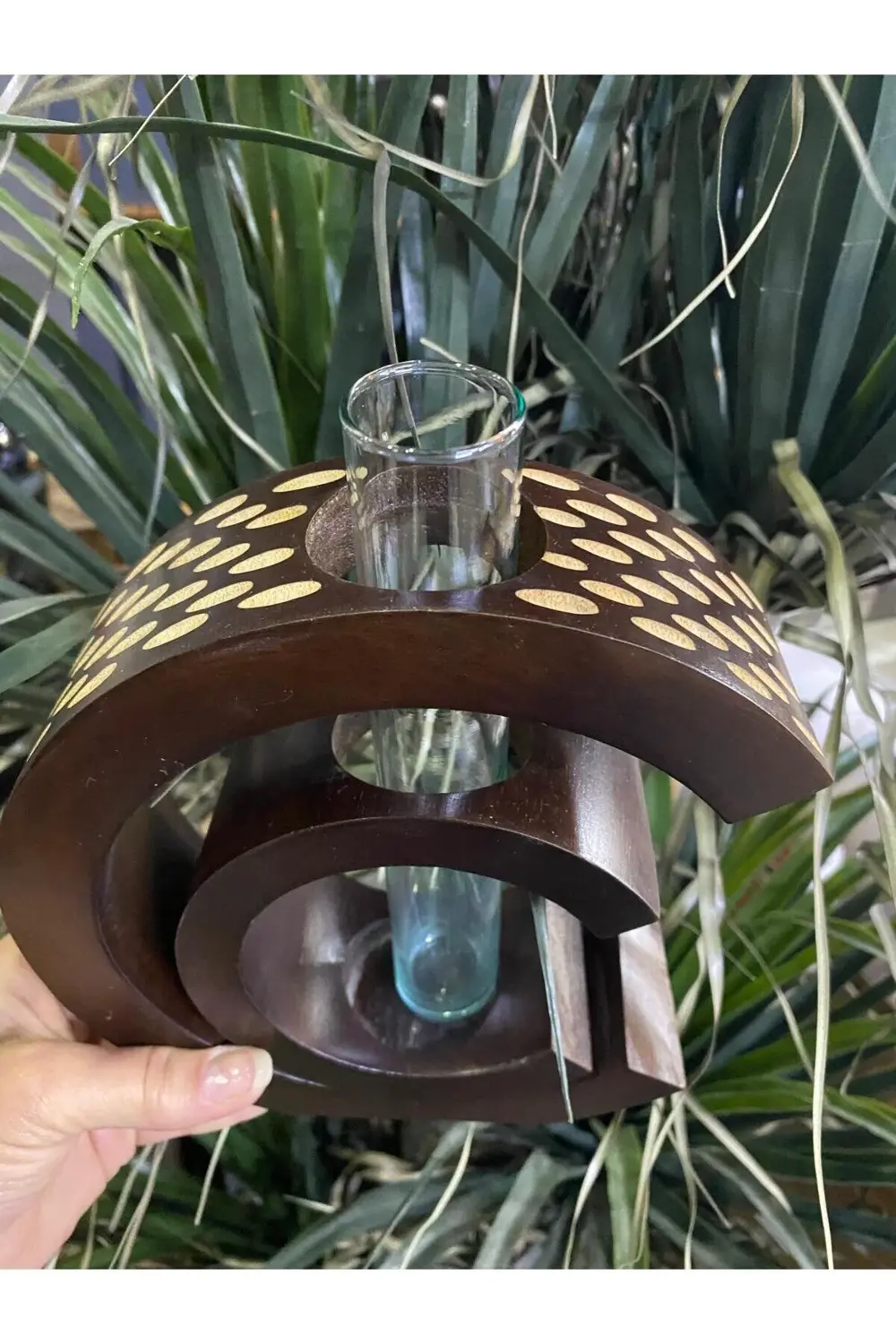 Ahşap Hilal Üzeri Dekoratif Cam Tüplü Vazo 23x19cm