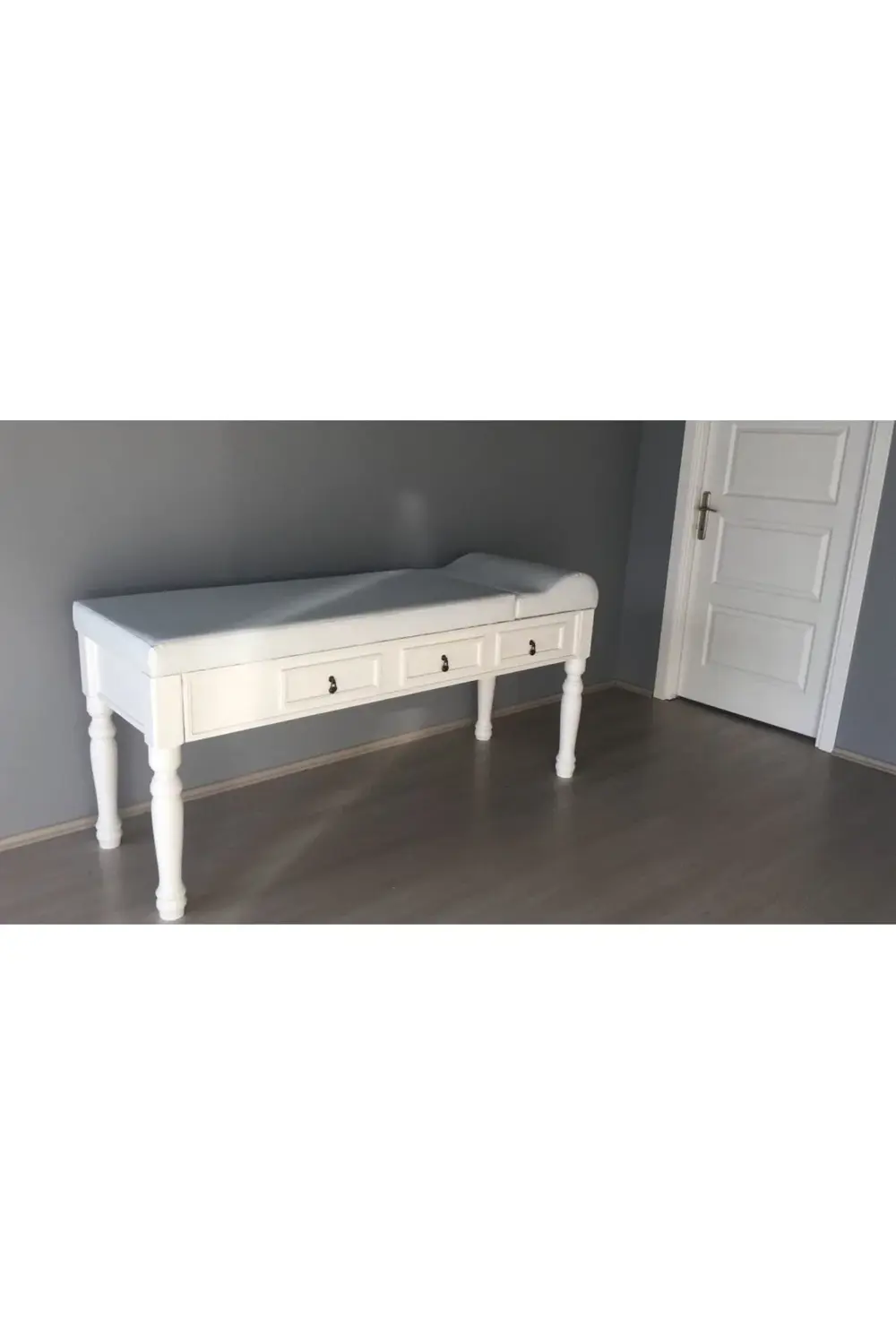 Ahşap Muayene Masası Torna Ayaklı