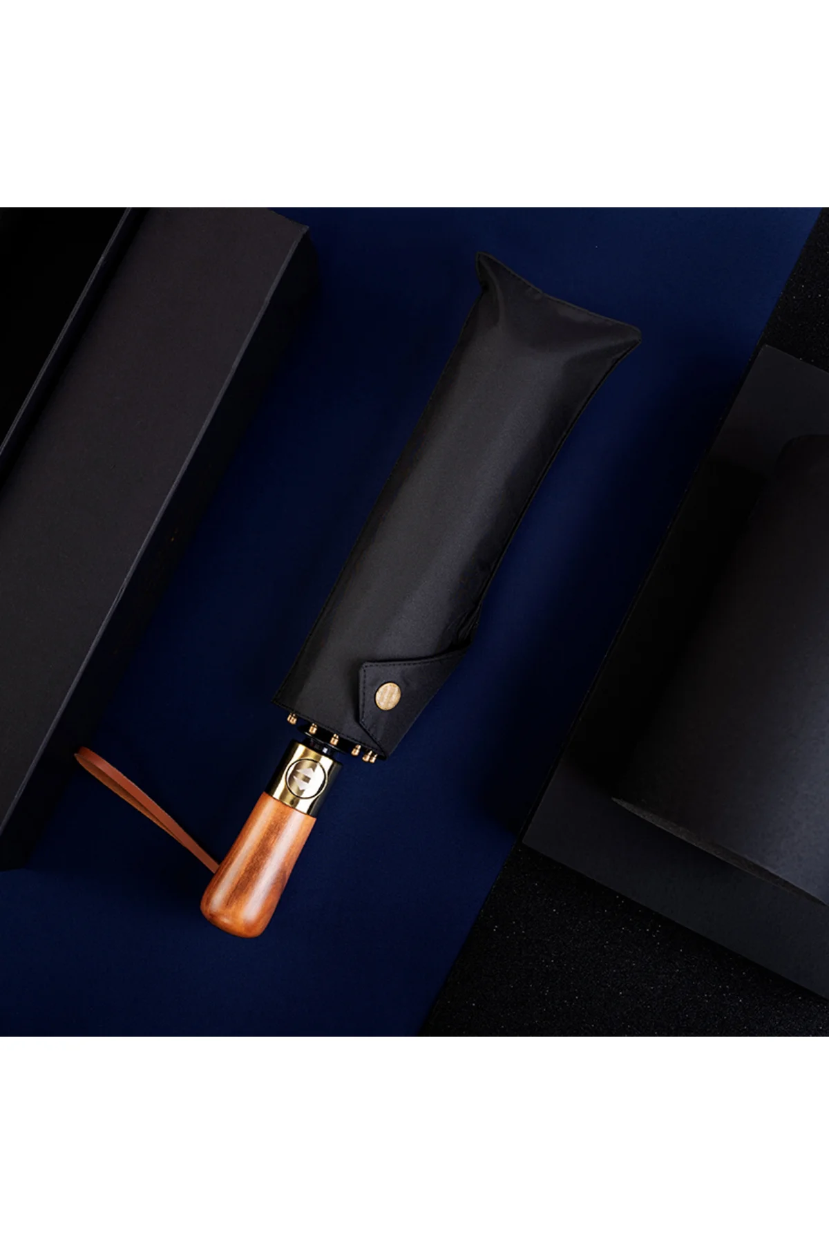 Ahşap Saplı Prestige Model 12 Telli Şemsiye
