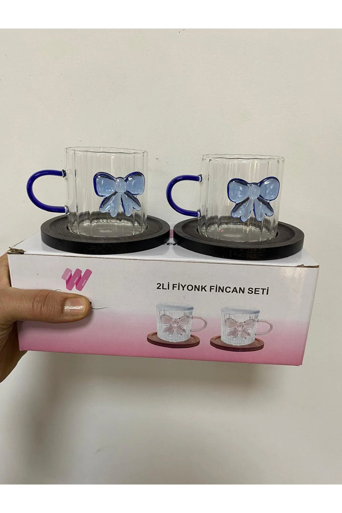 Ahşap Tabaklı 2 Li Fiyonklu Cam Fincan Hediyelik