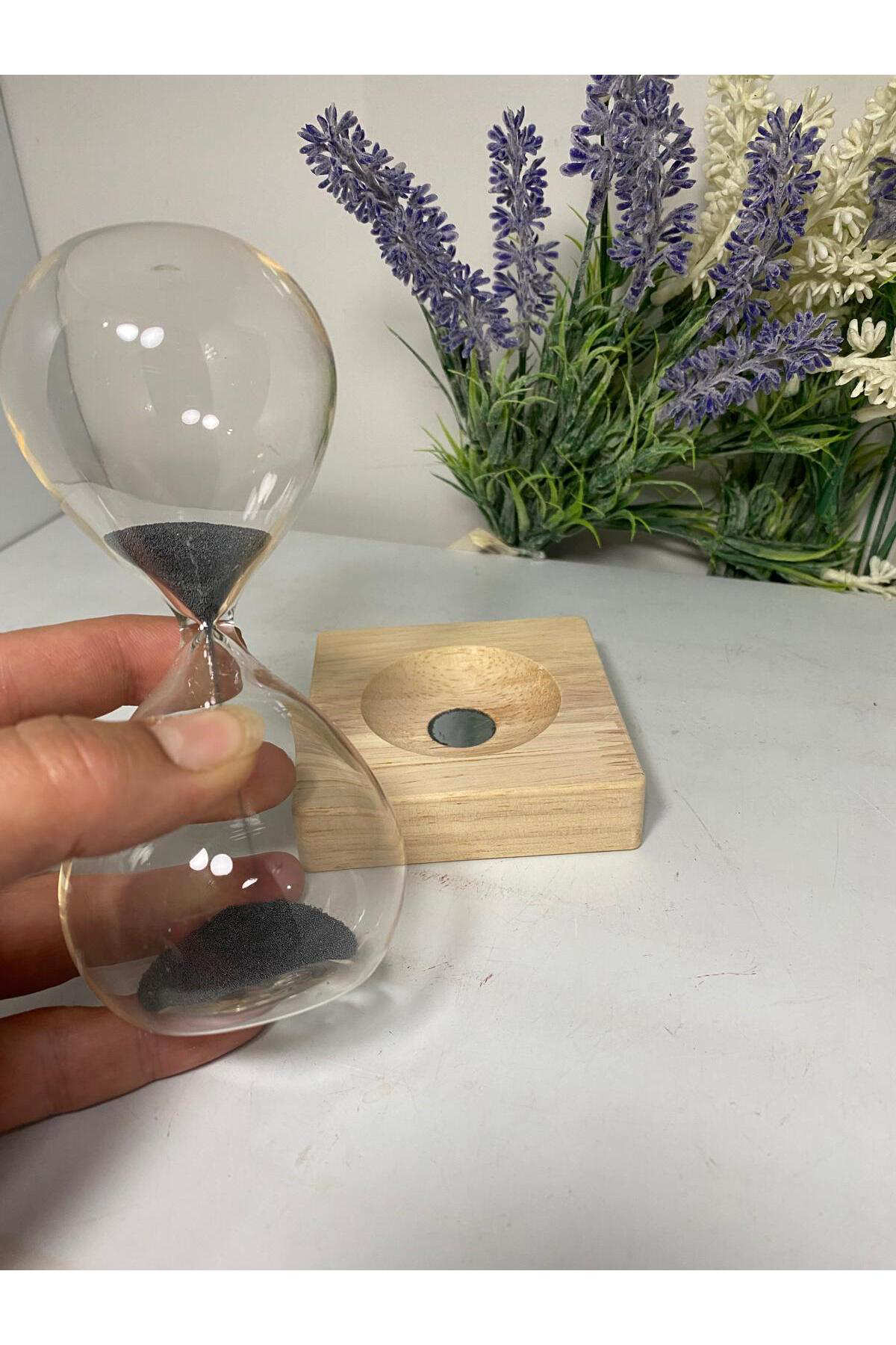 Elif Aksesuar Ahşap Tabanlı Mıknatıslı Kumsaati