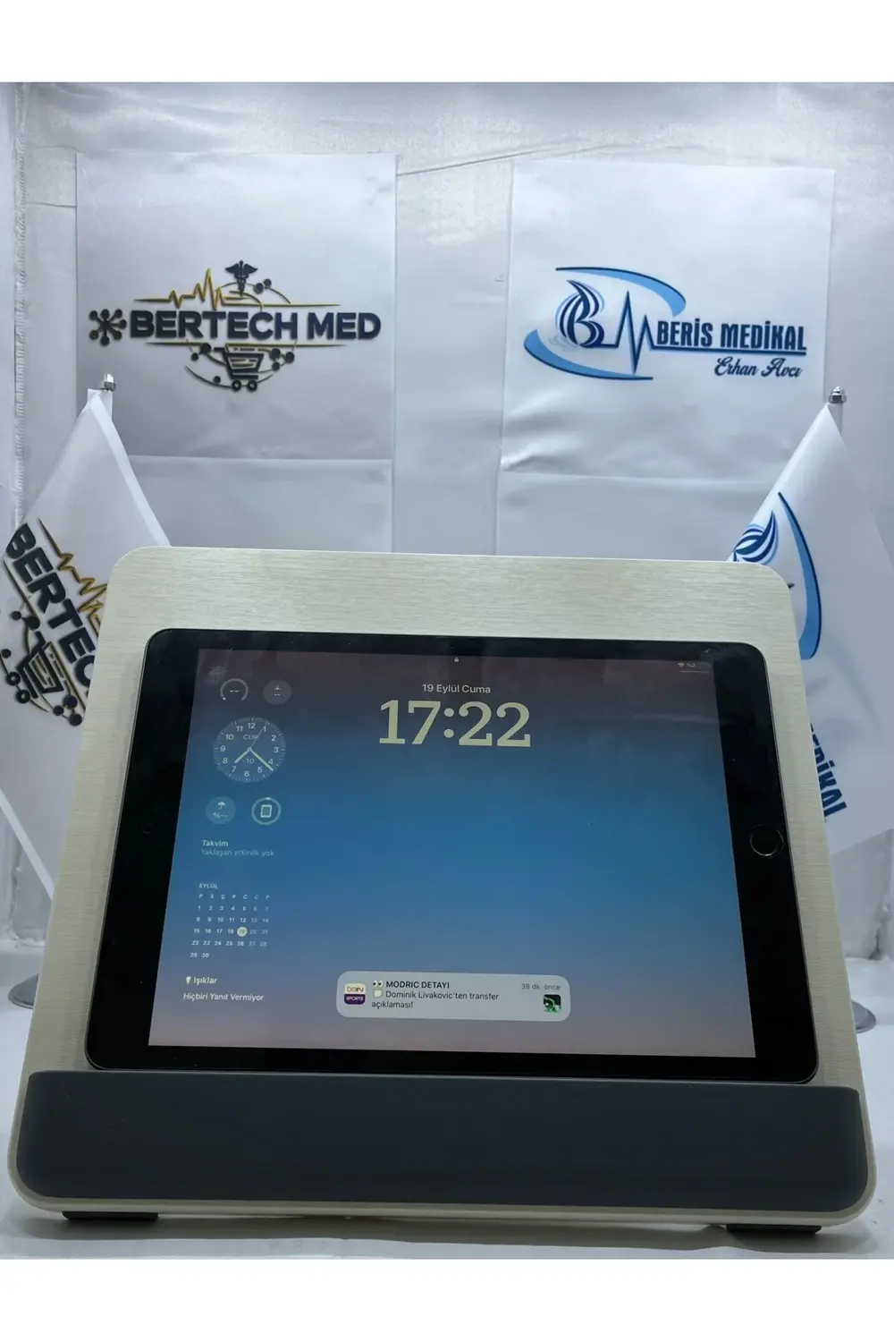 AHŞAP TABLET TUTUCU (BÜTÜN TABLETLERE UYGUN)