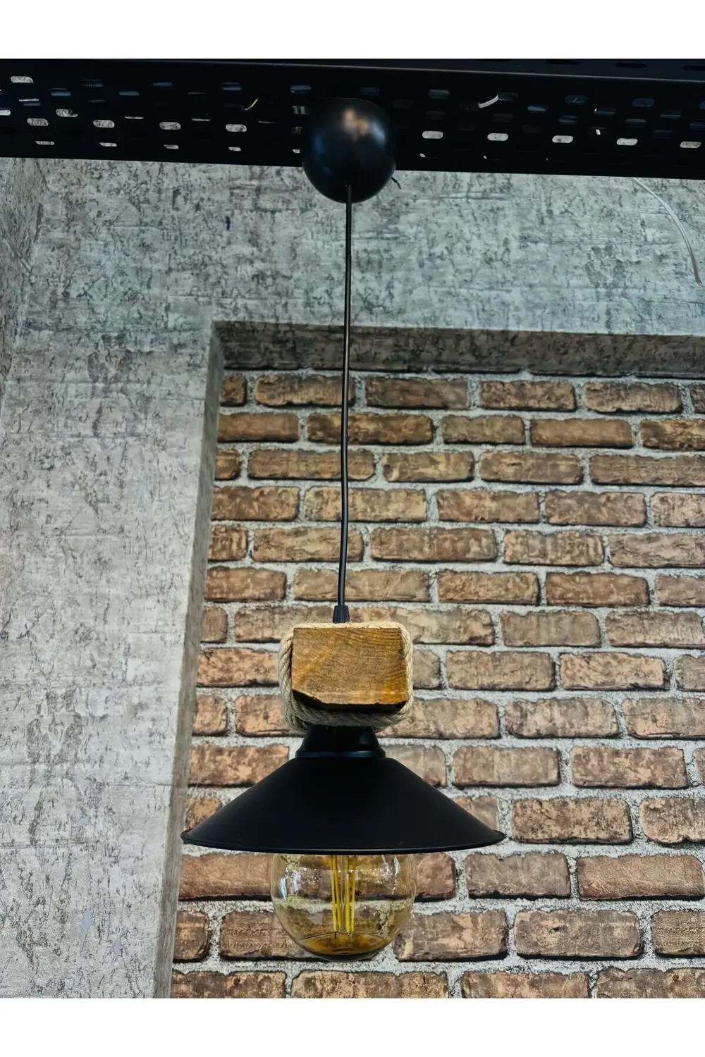 Apex Avize Ahşap Tekli  Şapkalı  Ceviz