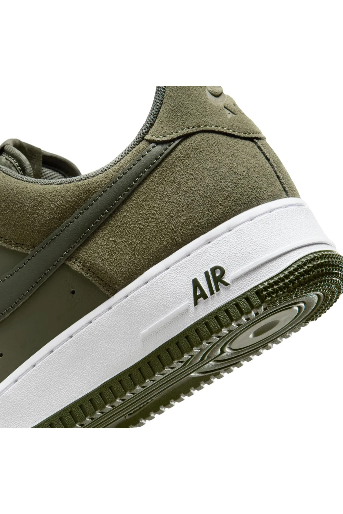 Air Force 1 '07 LV8 Erkek Yeşil Sneaker Ayakkabı IB6388 200