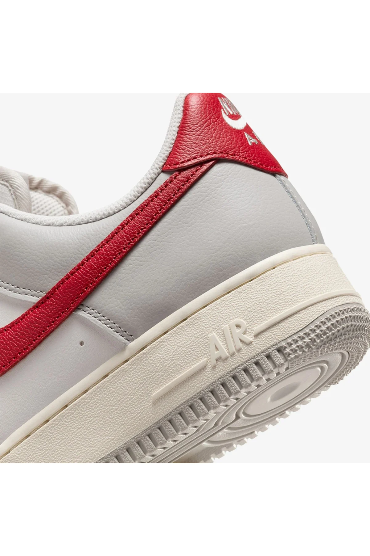 Air Force 1 07 Lv8 'red Toe Hj9094-012