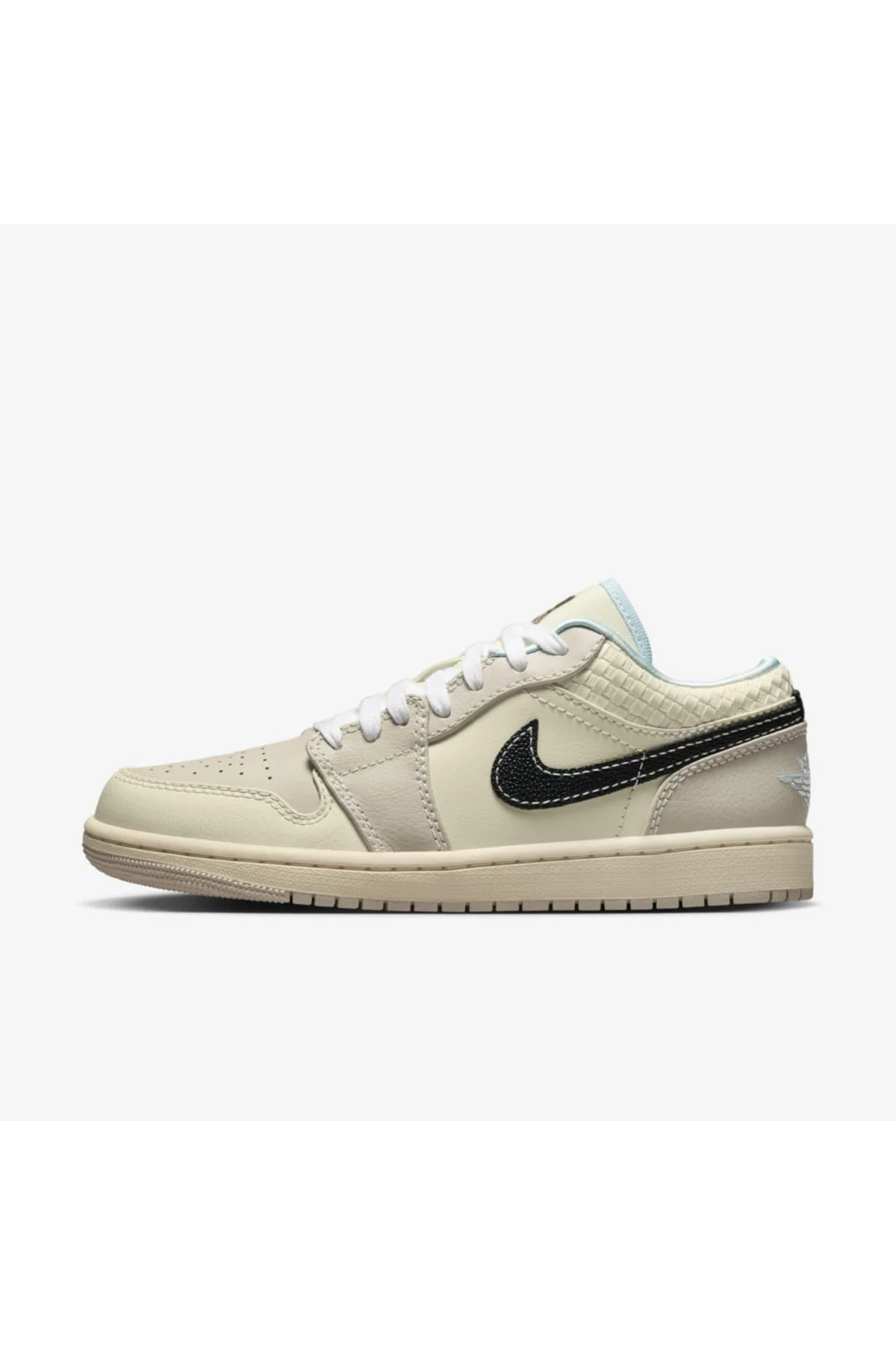 Air Jordan 1 Low SE ... HQ3440-101