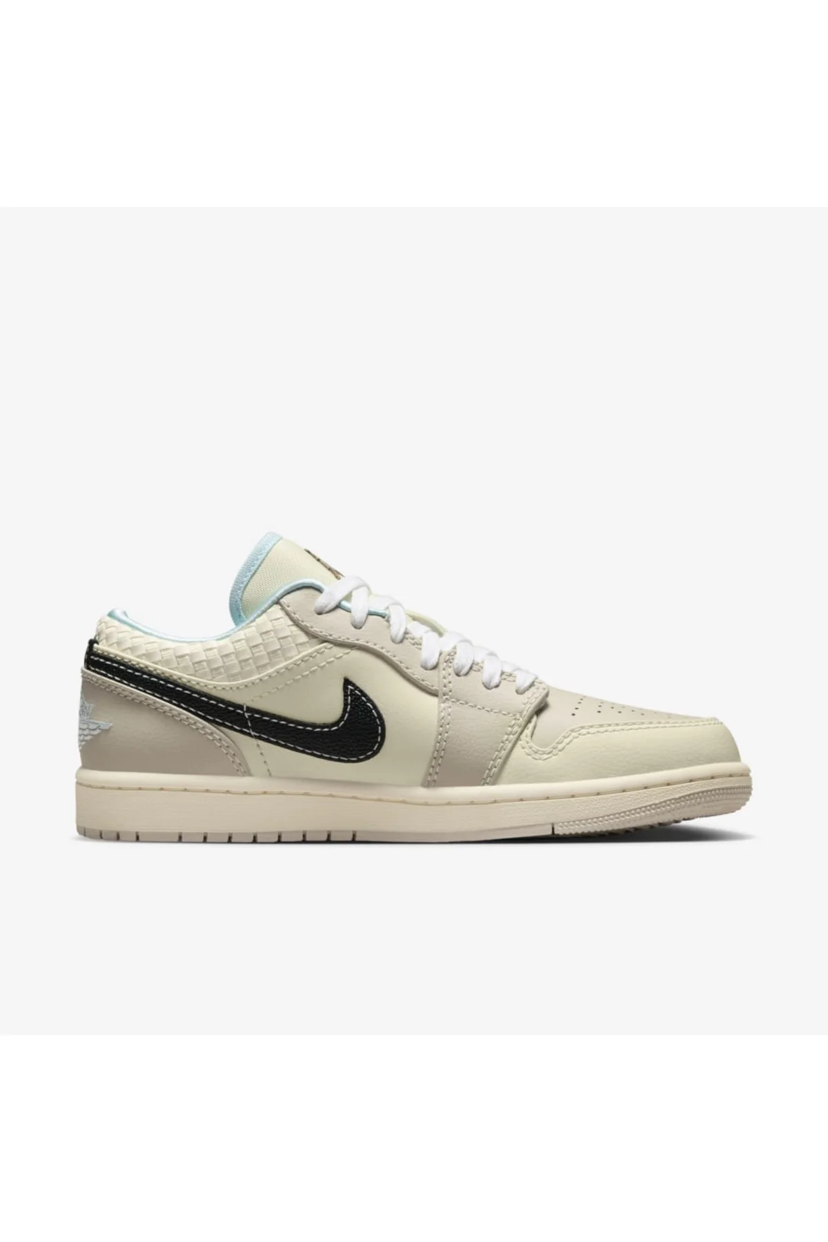 Air Jordan 1 Low SE ... HQ3440-101
