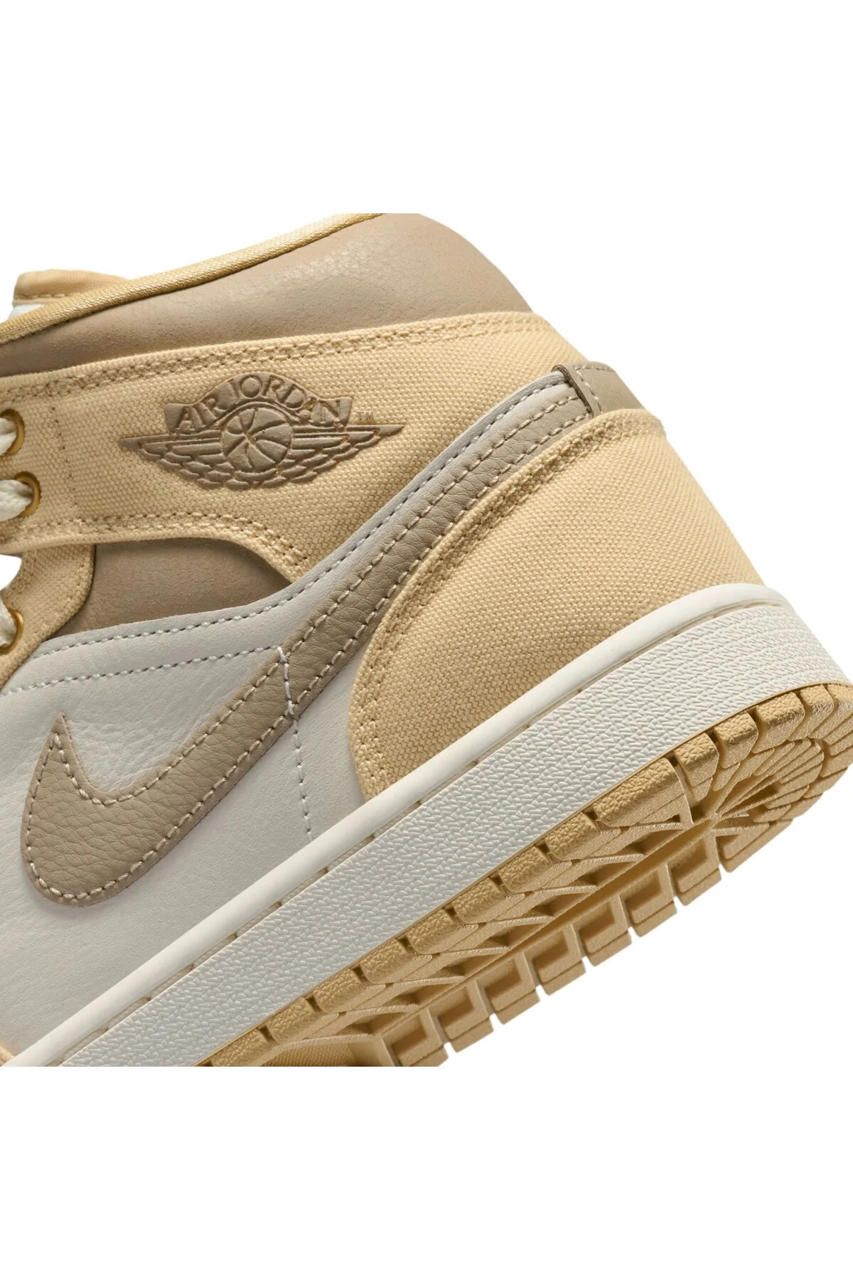 Air Jordan 1 Mid SE SPOR AYAKKABI (DAR KALIP) IR2011-247 - Görsel 2