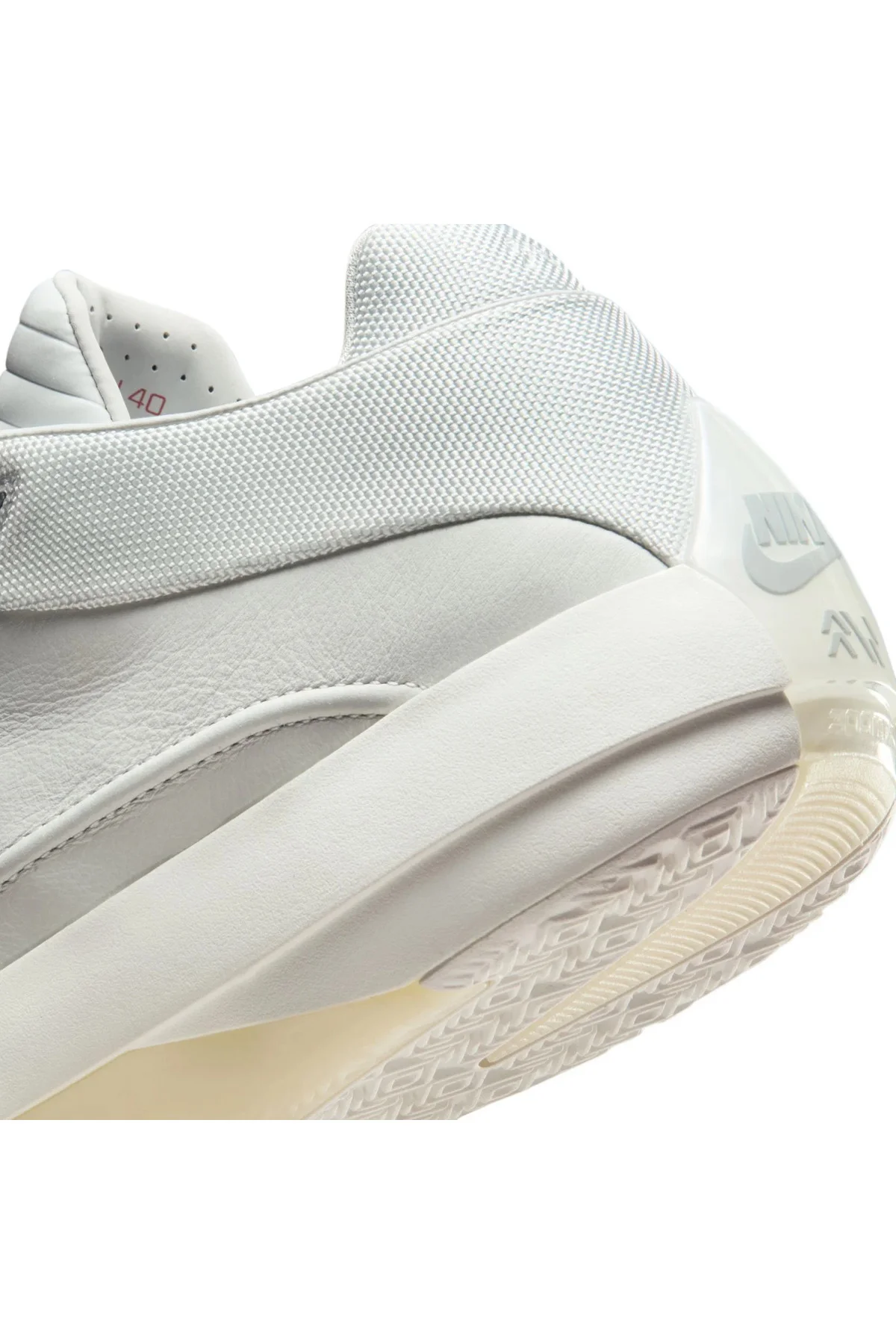 Air Jordan 40 Erkek Basketbol Ayakkabısı