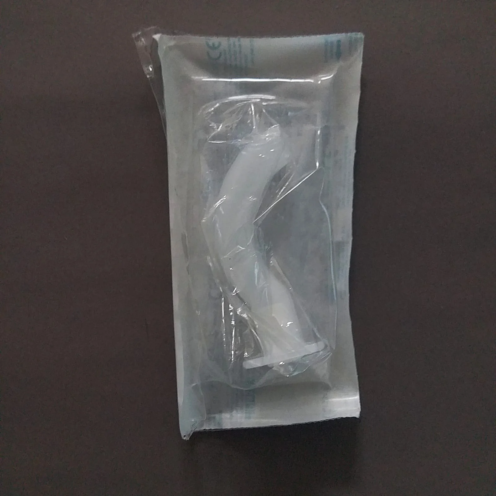 Airway Oral 2 Numara 70 mm Beyaz — Medikal Grade PE Anatomik Ağız İçi Hava Yolu Fiyatı, Yorumları ve Özellikleri