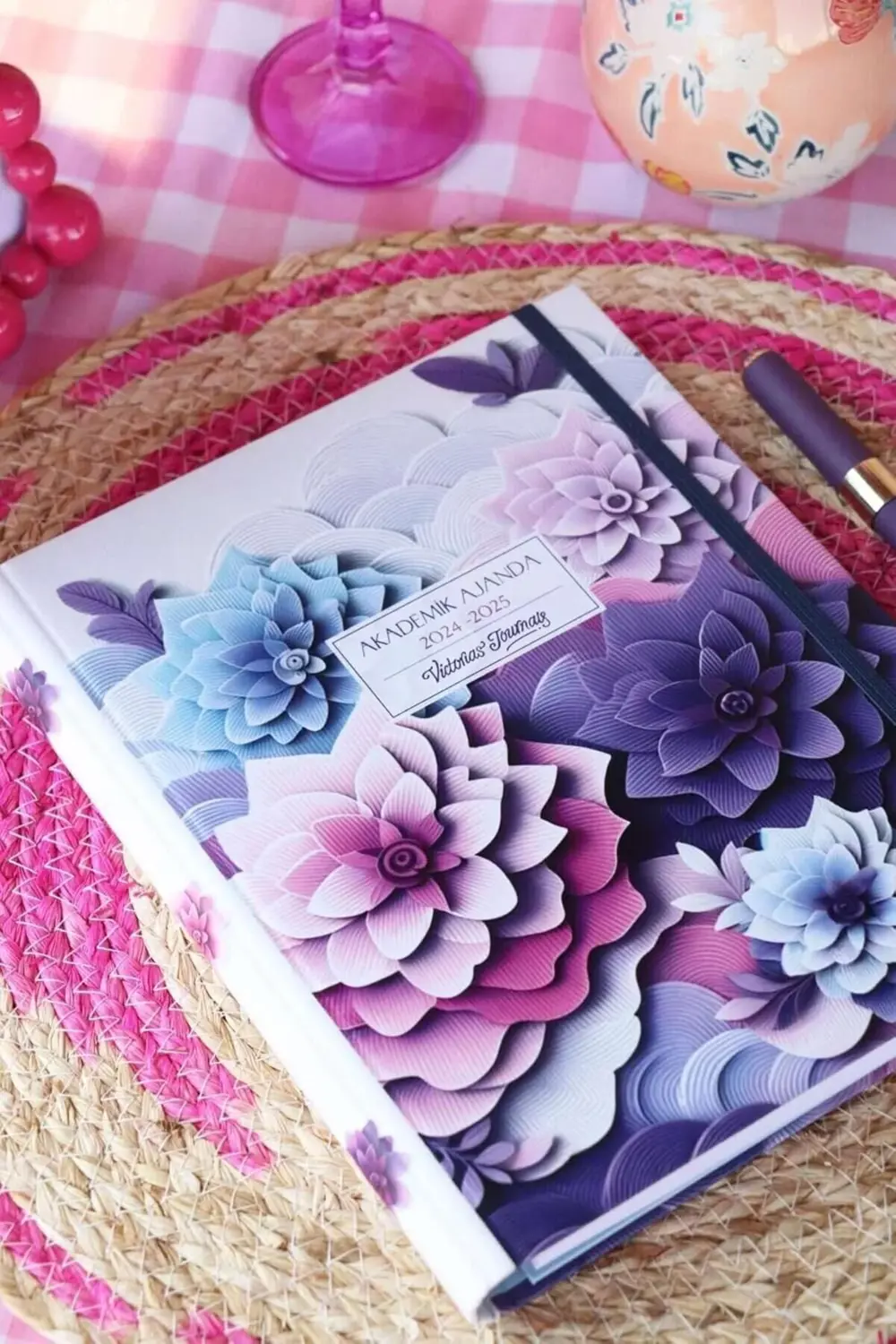 Akademik Ajanda 2024-2025 Gizli Spiralli 17x23cm 100gr. 395519