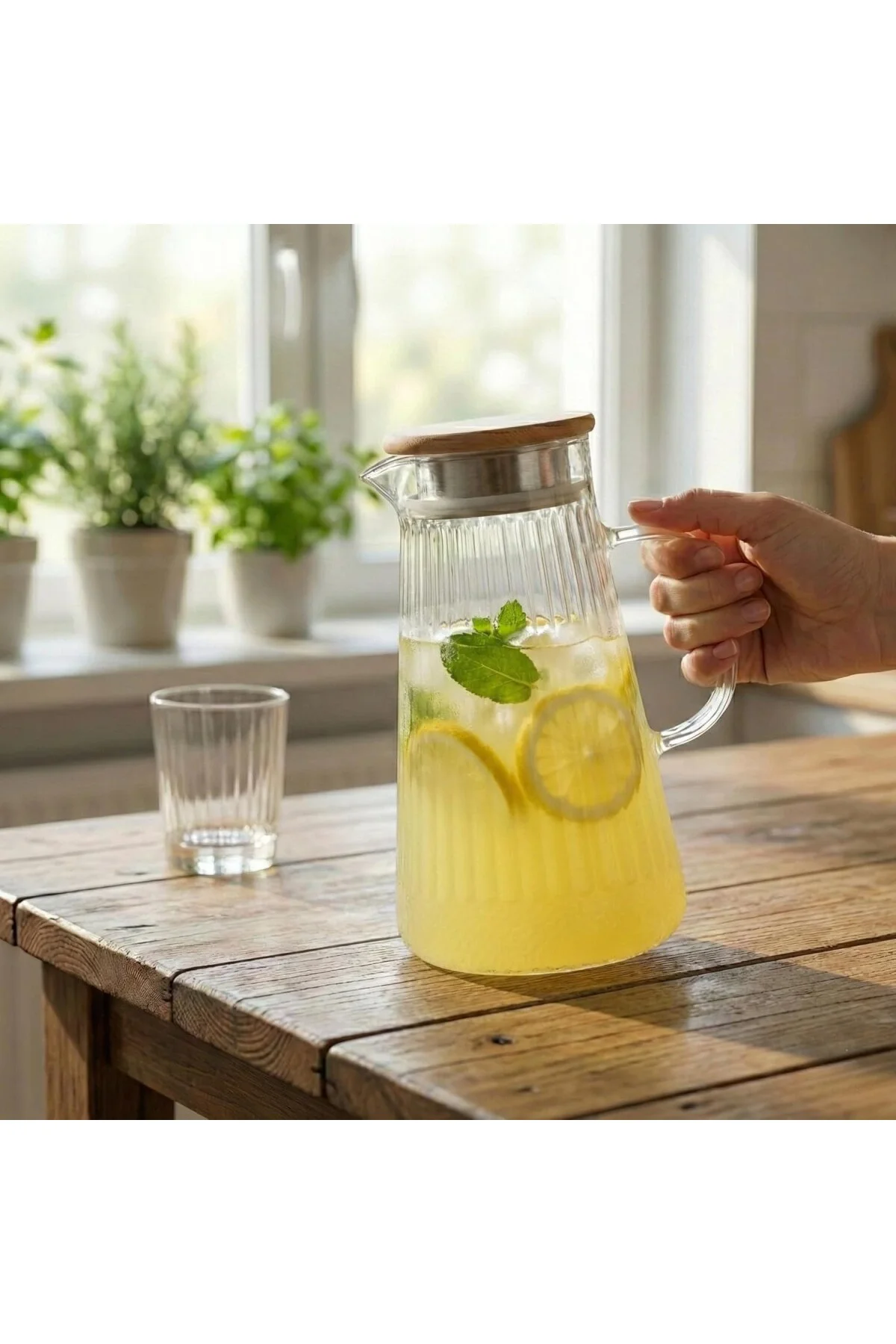 Akasya Kapaklı Borosilikat Cam Sürahi - 4 Farklı Model ve 1.8 Lt 