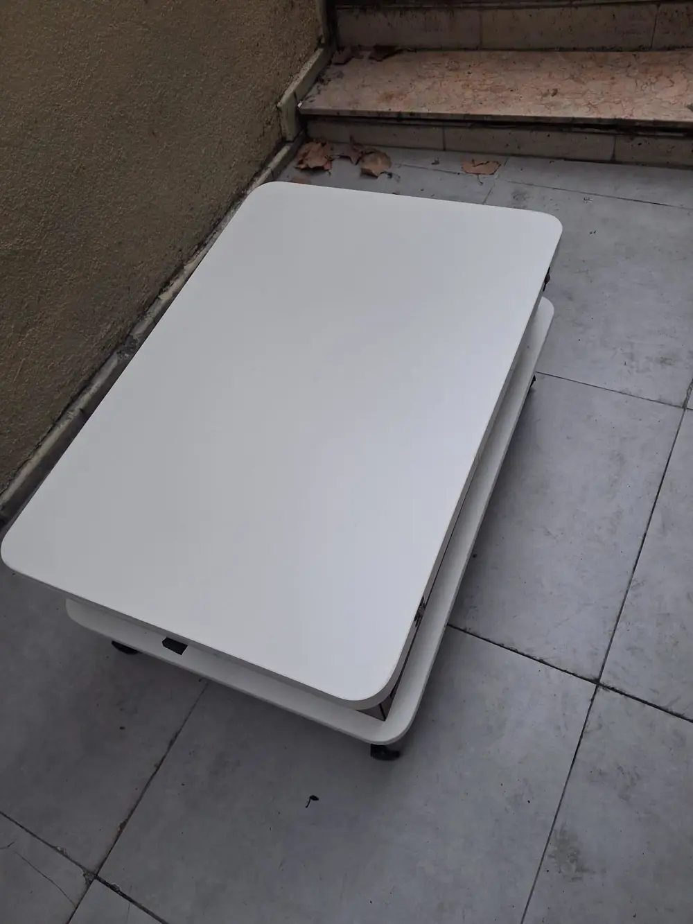 Akıllı Sihirli 90558 Tekerlekli Hem Masa Hem Ota Sehpa Hard Sunta