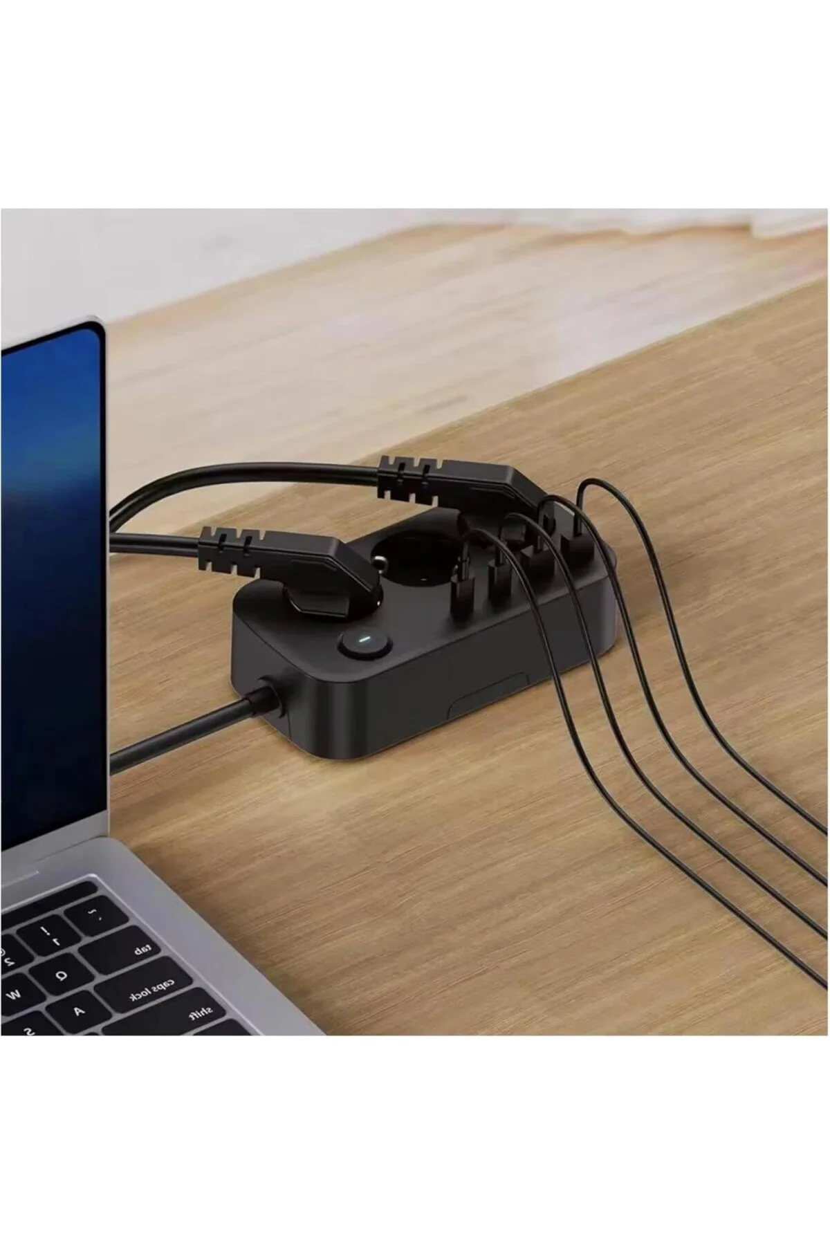 Akım Korumalı Çoklu Priz, 2 Adet USB, 2 Adet Type-C Girişi, 3 Ade