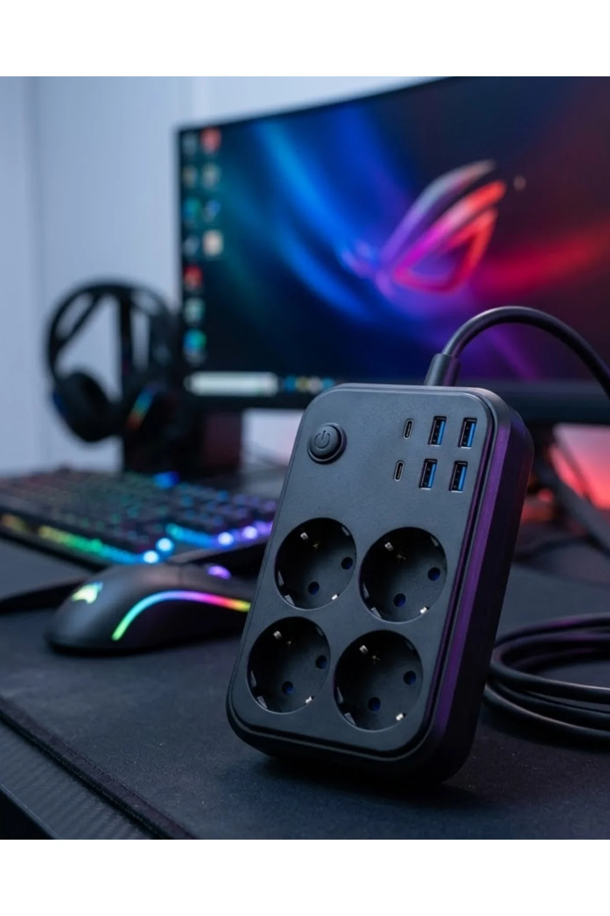 Akım Korumalı Çoklu Priz 4 USB 2 Type C 4 Priz Güvenli ve Hızlı Şarj