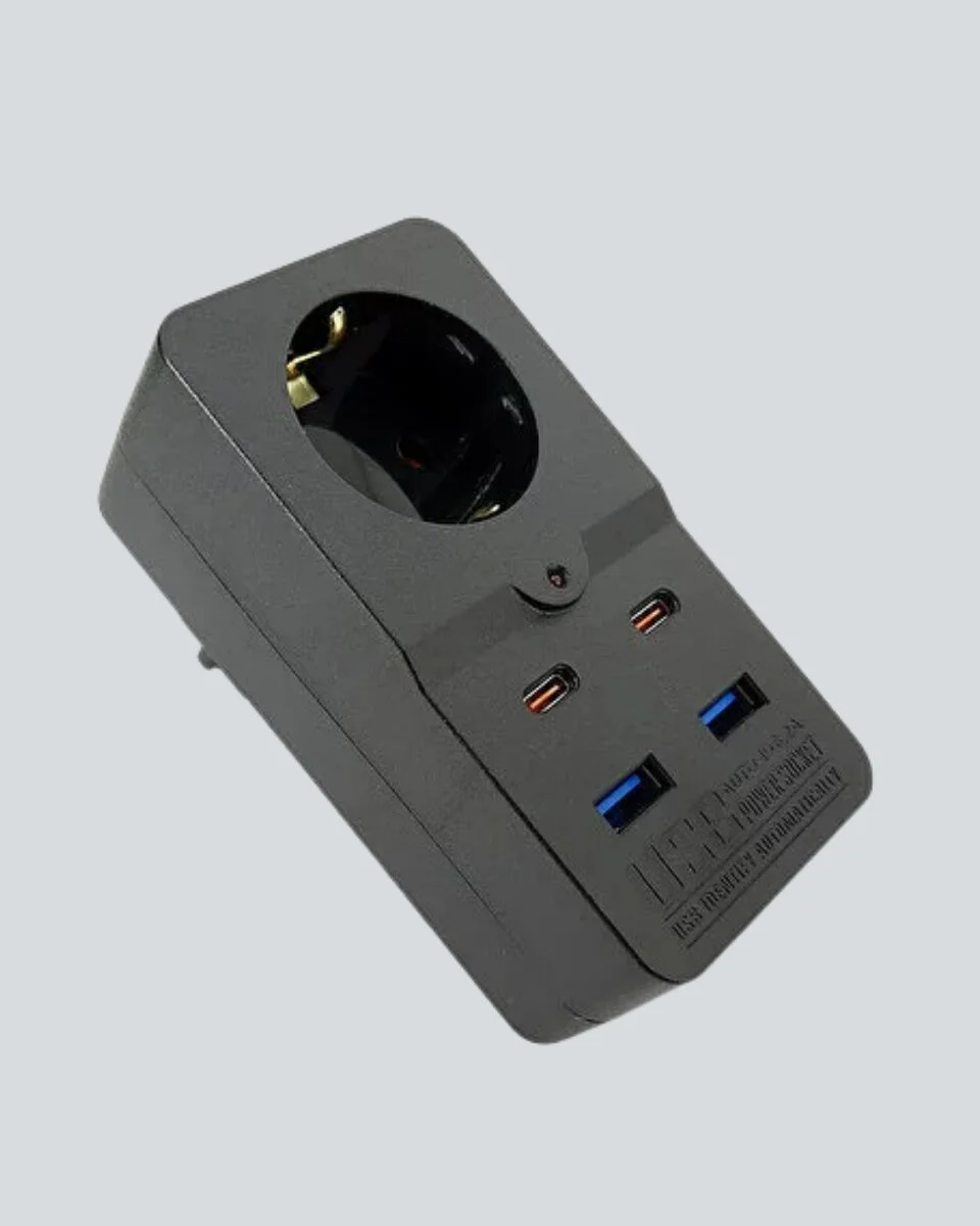 Akım Korumalı Priz 4 USB Type C Destekli Yüksek Isı Dayanımlı ve Güvenli Enerji Çözümü
