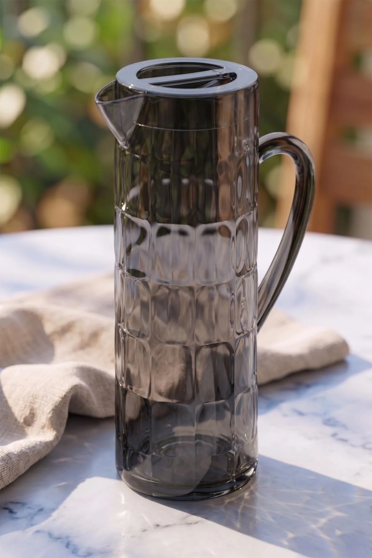 Akrilik Allegra 1,5 Lt Füme Sürahi (Buzdolabı Kapak Rafına Sığar) Akrilik Allegra 1,5 Lt Füme Sürahi (Buzdolabı Kapak Rafına Sığar)