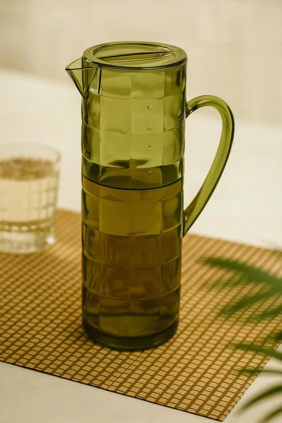 Akrilik Allegra 1,5 Lt Koyu Yeşil Sürahi (Buzdolabı Kapak Rafına Sığar) Akrilik Allegra 1,5 Lt Koyu Yeşil Sürahi (Buzdolabı Kapak Rafına Sığar)