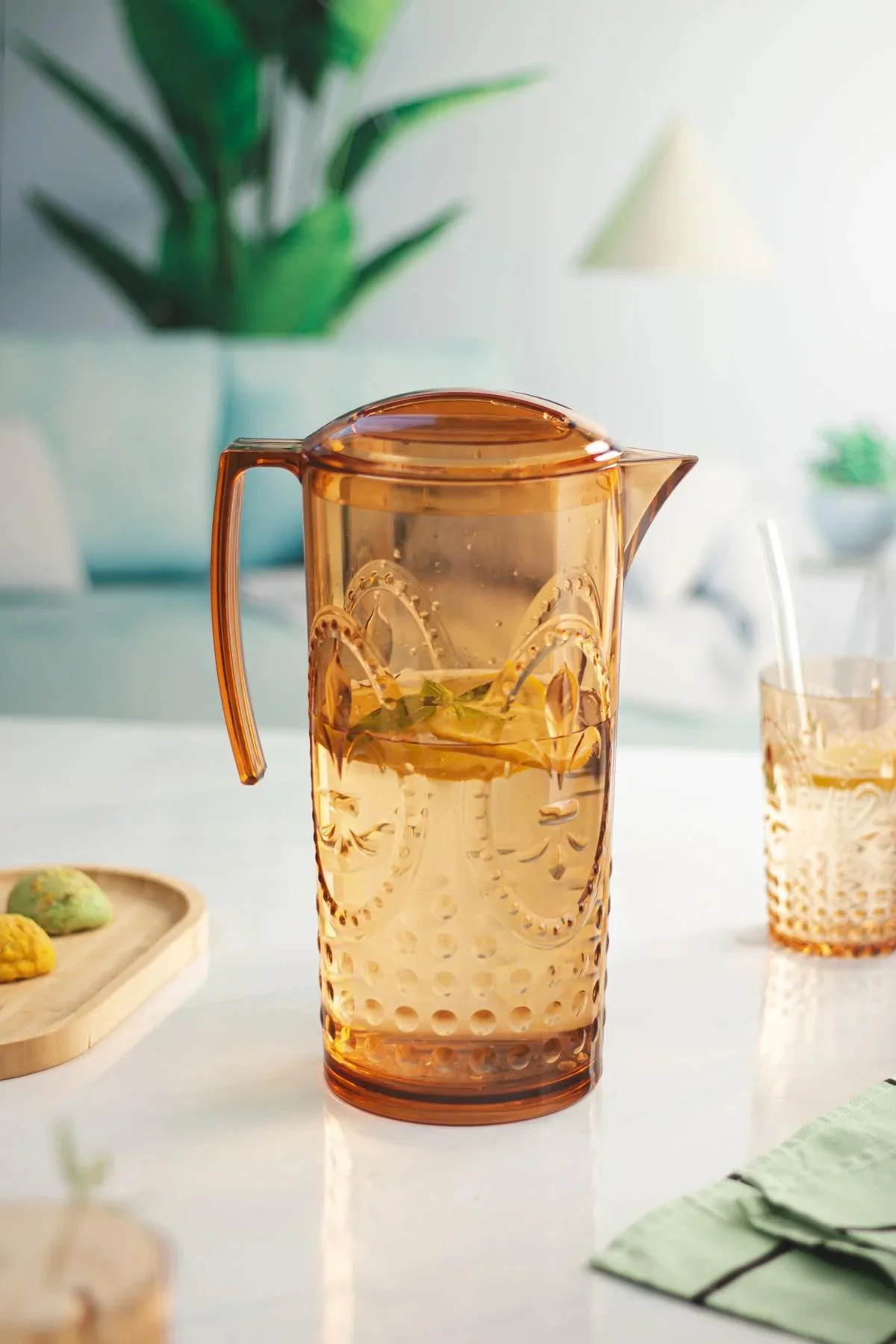 Akrilik Bal Sürahi 2,3 lt Ve 6'lı Su Meşrubat Kahve Yanı Bardağı 400 ml Seti ( Cam Değildir ) Akrilik Bal Sürahi 2,3 lt Ve 6'lı Su Meşrubat Kahve Yanı Bardağı 400 ml Seti ( Cam Değildir )