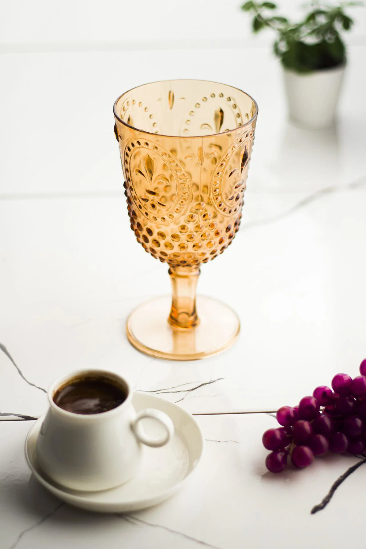Akrilik Bal Tekli Kadeh &amp; Su Meşrubat Kahve Yanı Bardağı 450 ml ( Cam Değildir )