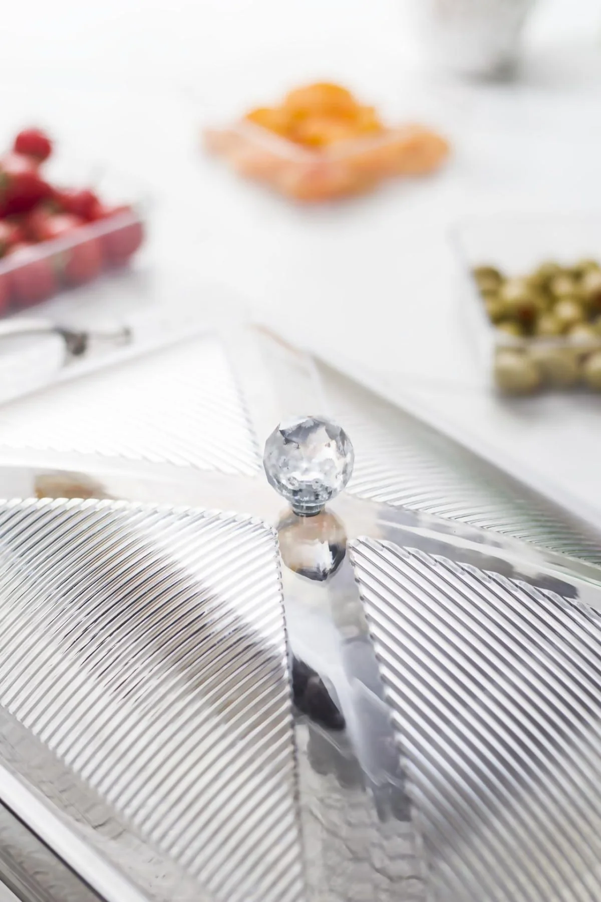 Akrilik Barok Füme Saray Kahvaltılık