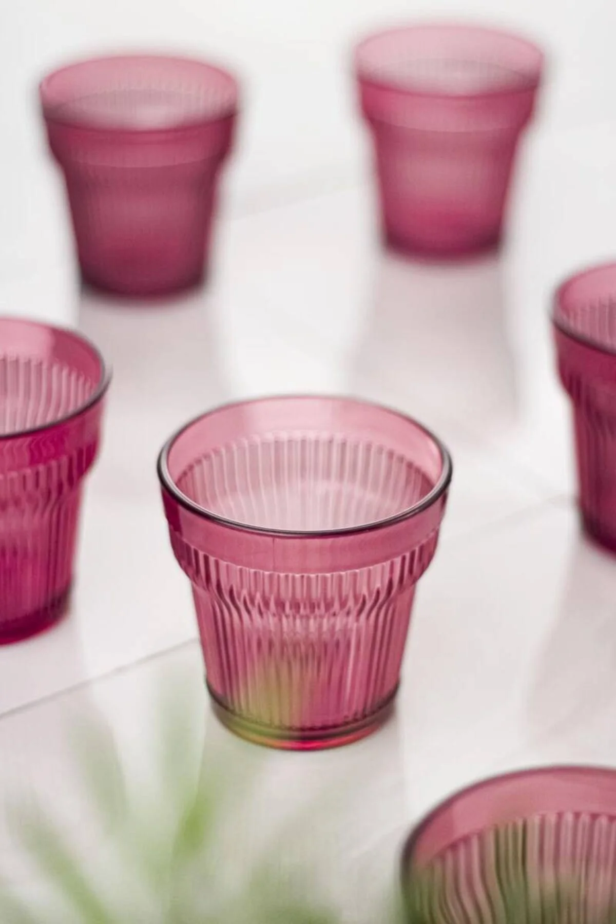 Akrilik Barok Mürdüm Kısa Bardak